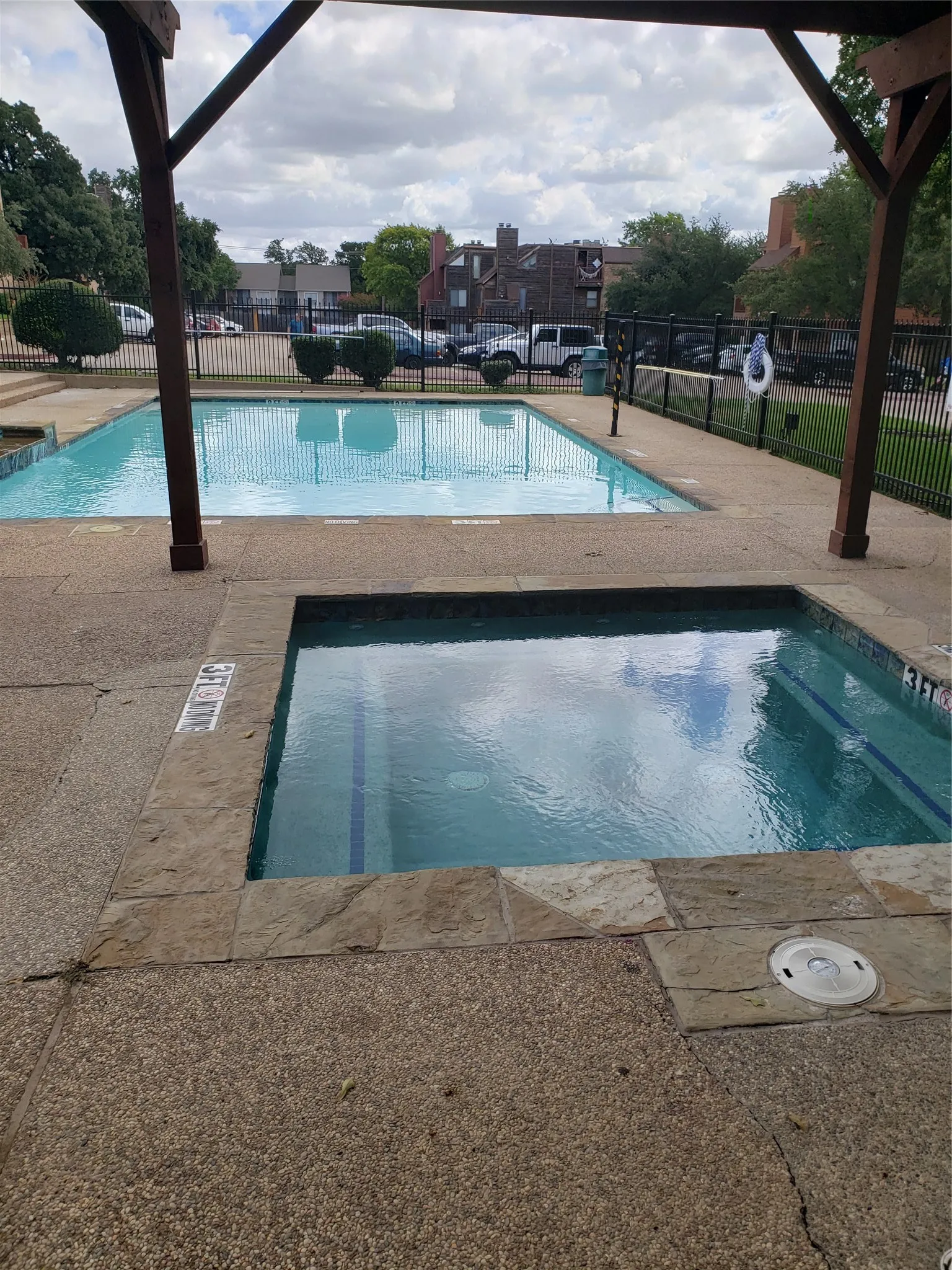 Condominium For Rent in Tarrant County , 2305 Basil Drive D301, Arlington, Texas 76006, 1 Bedroom, 1 Bathroom, Garage spaces, 535 Sqft, built in 1981, mls#21286708, Real Estate Agent in Arlington, Homes For Rent in Tarrant county, Homes For Rent in Arlington, Realtor in Arlington Texas, Real Estate Brokerage Independent Realty Texas, Luminita Cordes Realtor