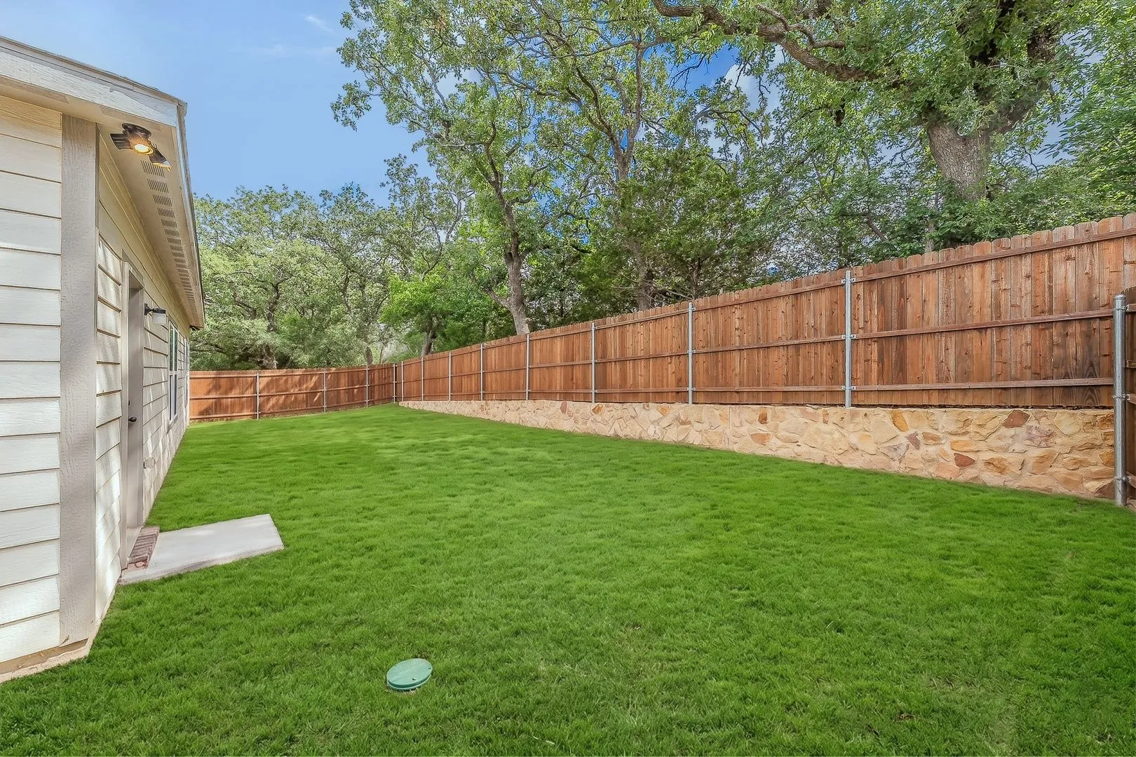 Single Family Residence For Sale in Johnson County , 115 Kylie Street, Cleburne, Texas 76031, 4 Bedroom, 2 Bathroom, 2 Garage spaces, 1,763 Sqft, built in 2024, mls#21286705, Real Estate Agent in Cleburne, Homes For Sale in Johnson county, Homes For Sale in Cleburne, Realtor in Cleburne Texas, Real Estate Brokerage Independent Realty Texas, Luminita Cordes Realtor