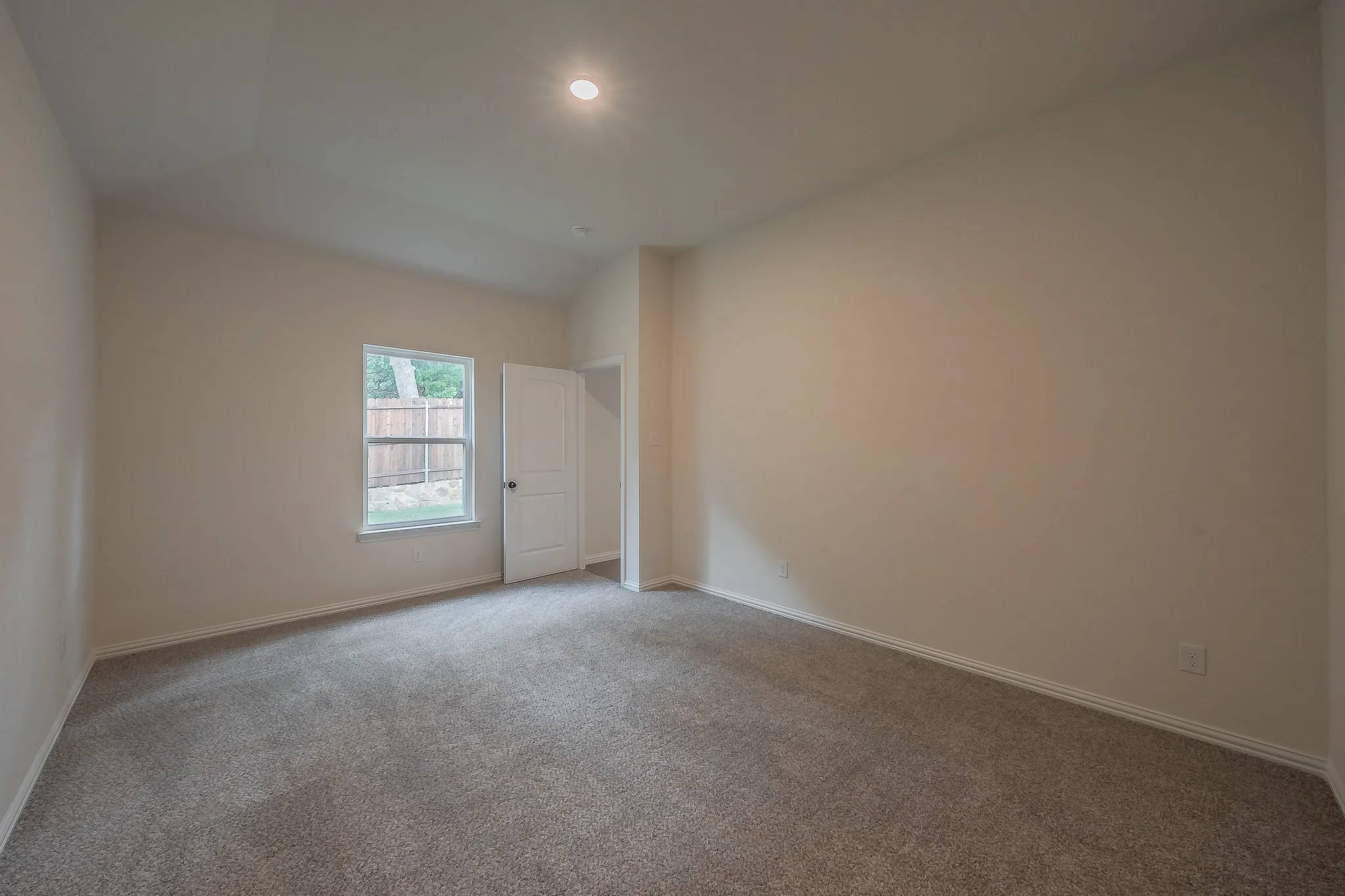 Single Family Residence For Sale in Johnson County , 115 Kylie Street, Cleburne, Texas 76031, 4 Bedroom, 2 Bathroom, 2 Garage spaces, 1,763 Sqft, built in 2024, mls#21286705, Real Estate Agent in Cleburne, Homes For Sale in Johnson county, Homes For Sale in Cleburne, Realtor in Cleburne Texas, Real Estate Brokerage Independent Realty Texas, Luminita Cordes Realtor