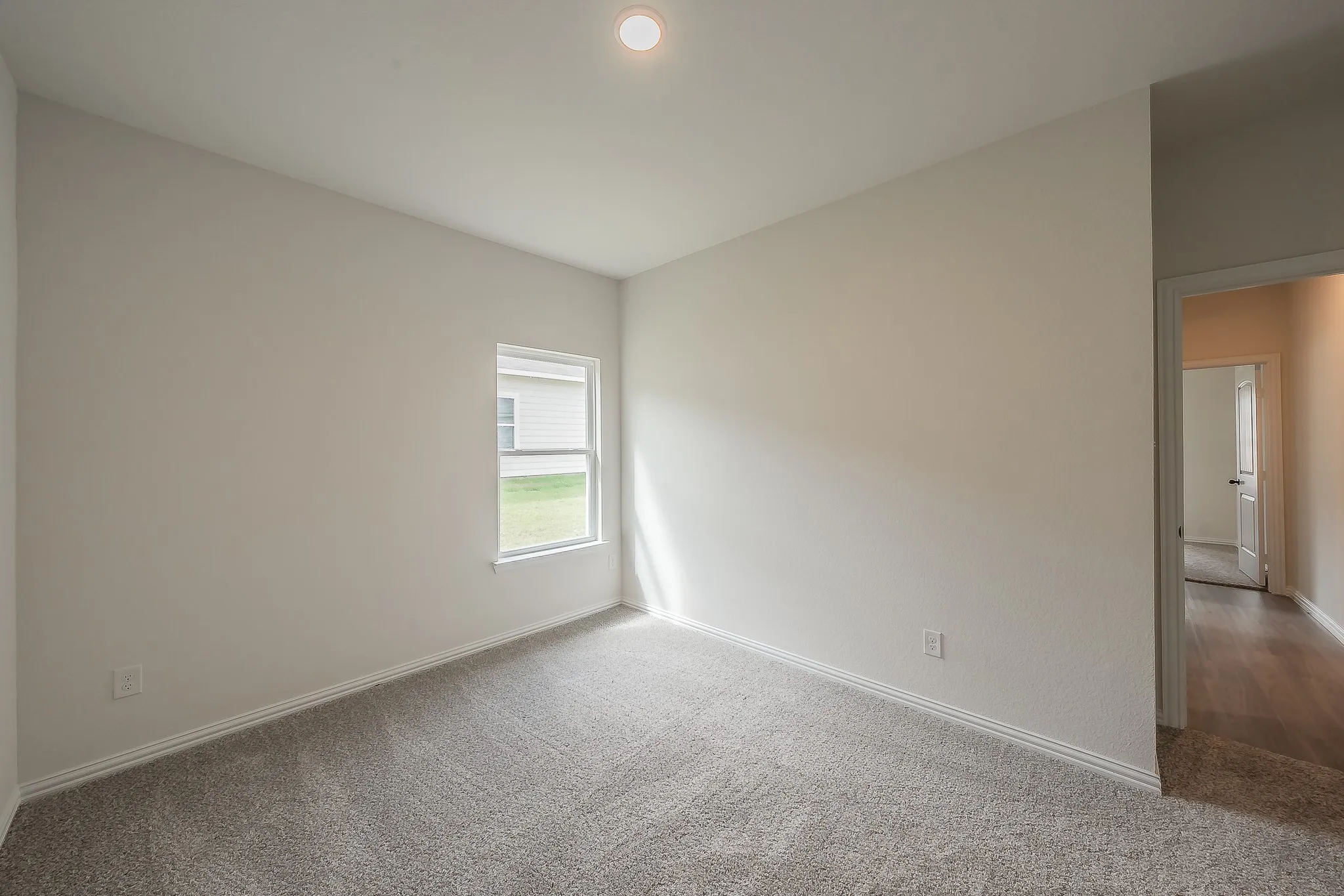 Single Family Residence For Sale in Johnson County , 115 Kylie Street, Cleburne, Texas 76031, 4 Bedroom, 2 Bathroom, 2 Garage spaces, 1,763 Sqft, built in 2024, mls#21286705, Real Estate Agent in Cleburne, Homes For Sale in Johnson county, Homes For Sale in Cleburne, Realtor in Cleburne Texas, Real Estate Brokerage Independent Realty Texas, Luminita Cordes Realtor