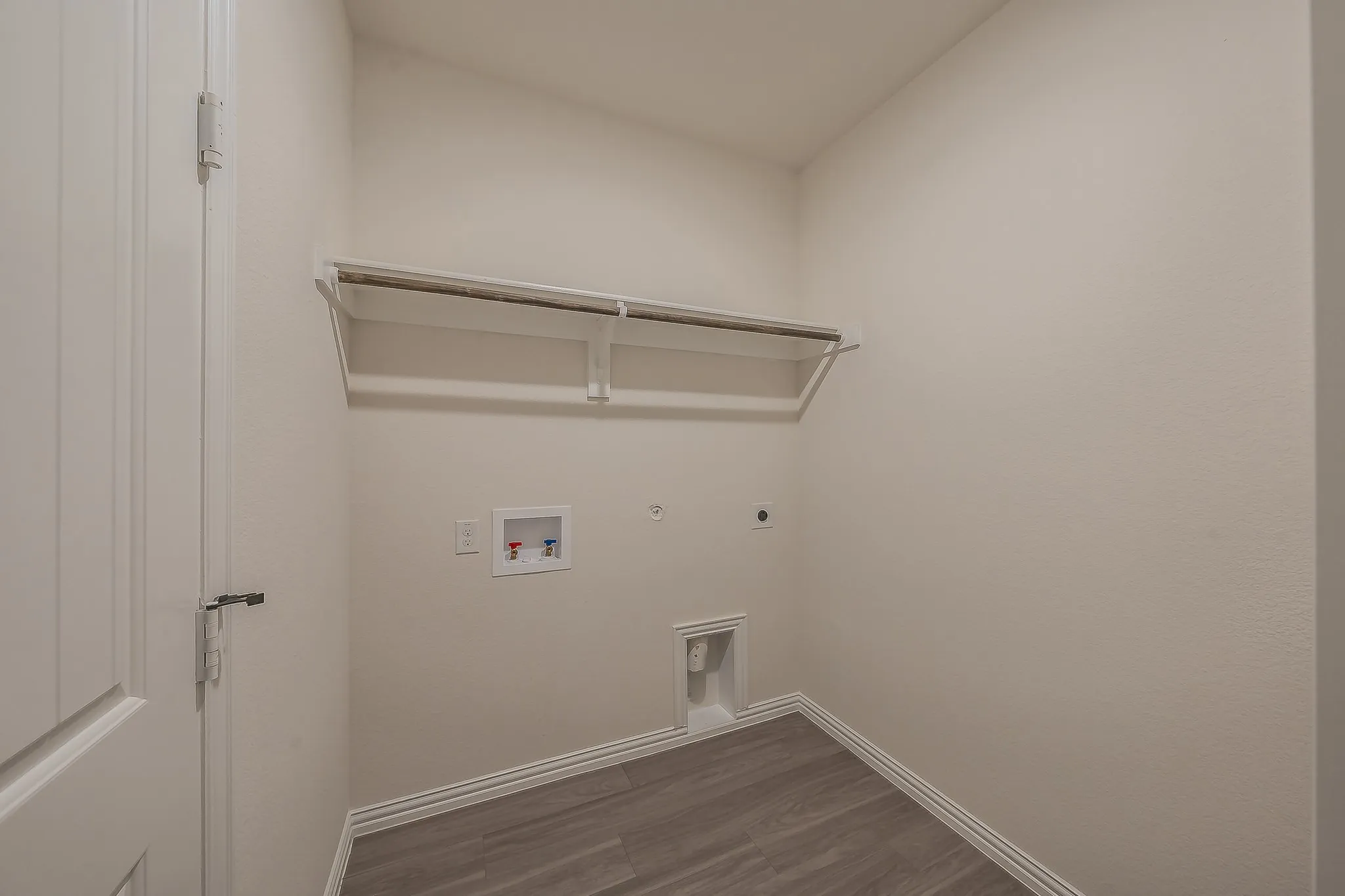 Single Family Residence For Sale in Johnson County , 115 Kylie Street, Cleburne, Texas 76031, 4 Bedroom, 2 Bathroom, 2 Garage spaces, 1,763 Sqft, built in 2024, mls#21286705, Real Estate Agent in Cleburne, Homes For Sale in Johnson county, Homes For Sale in Cleburne, Realtor in Cleburne Texas, Real Estate Brokerage Independent Realty Texas, Luminita Cordes Realtor