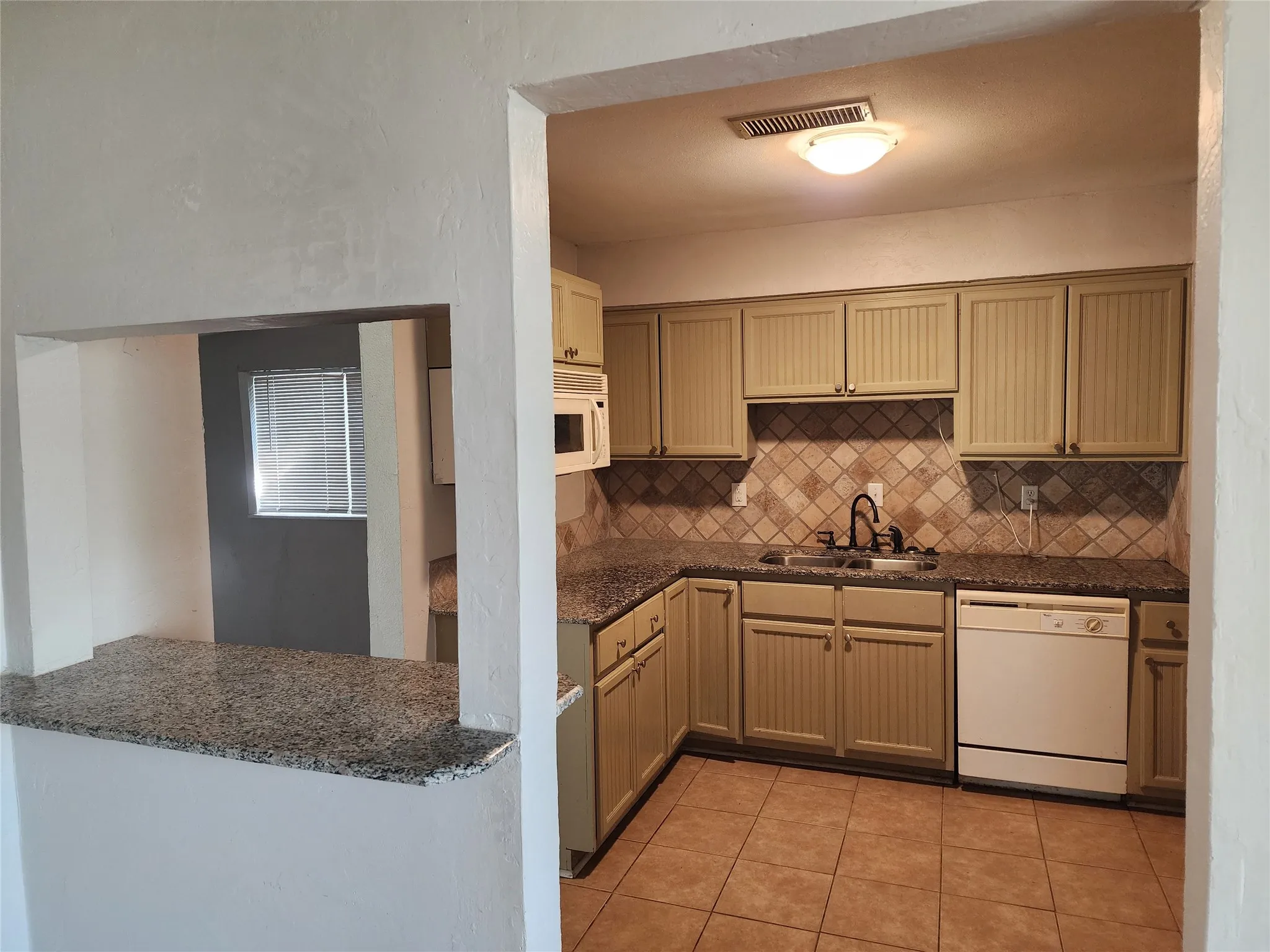 Single Family Residence For Rent in Dallas County , 808 Howell Drive, Coppell, Texas 75019, 3 Bedroom, 2 Bathroom, Garage spaces, 1,466 Sqft, built in 1970, mls#21286704, Real Estate Agent in Coppell, Homes For Rent in Dallas county, Homes For Rent in Coppell, Realtor in Coppell Texas, Real Estate Brokerage Independent Realty Texas, Luminita Cordes Realtor