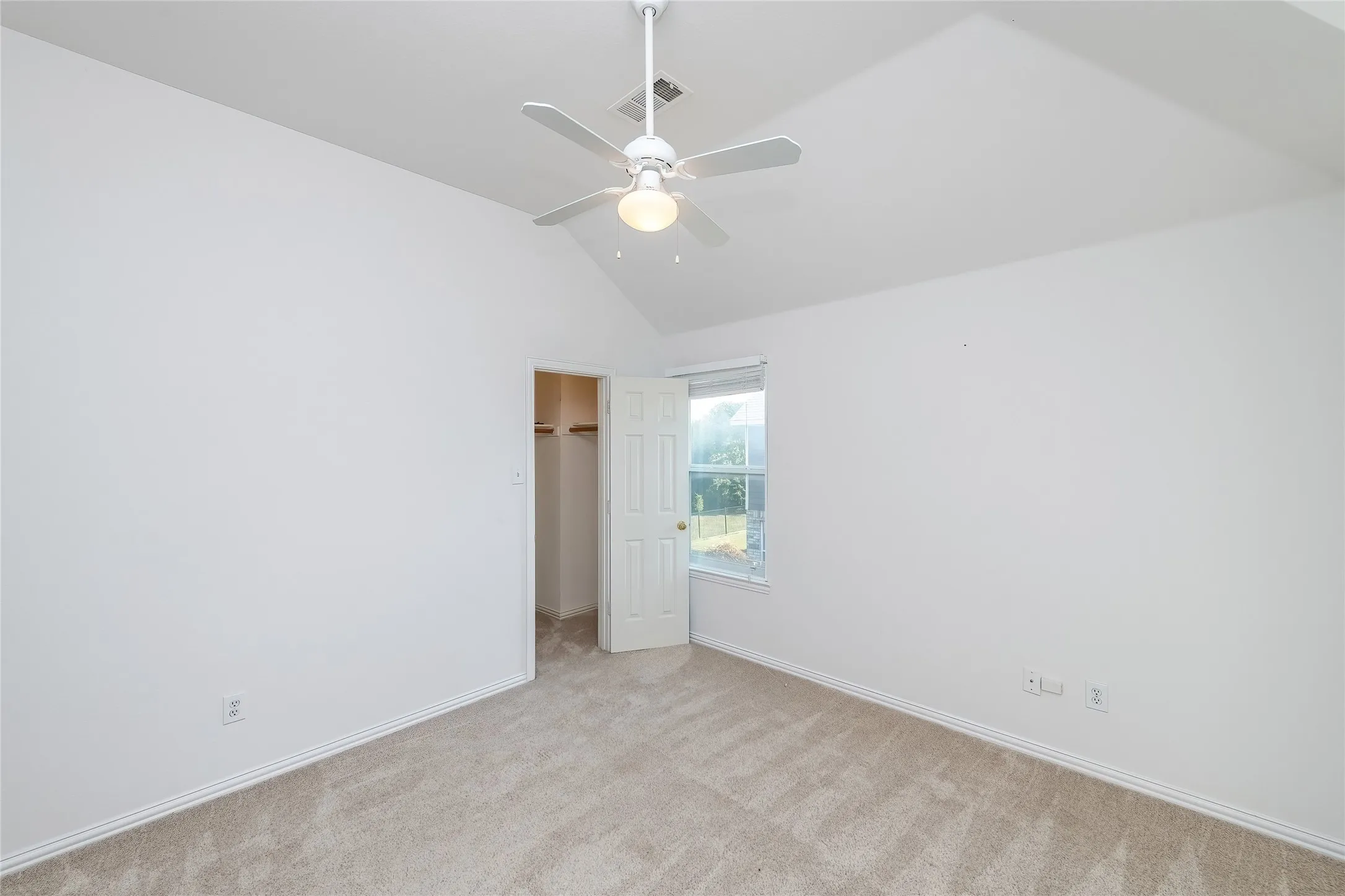 Single Family Residence For Rent in Denton County , 2318 Balleybrooke Drive, Lewisville, Texas 75077, 3 Bedrooms, 3 Bathrooms, Garage spaces, 2,699 Sqft, built in 2000, Price $2,950, mls#21286729, Real Estate Agent in Lewisville, Homes For Rent in Denton county, Homes For Rent in Lewisville, Realtor in Lewisville Texas, Real Estate Brokerage Independent Realty Texas, Luminita Cordes Realtor