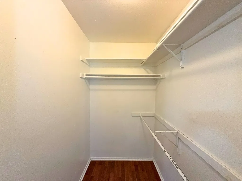 Apartment For Rent in Collin County , 807 W Walnut Street C4, Celina, Texas 75009, 2 Bedroom, 2 Bathroom, Garage spaces, 887 Sqft, built in 1985, mls#21286730, Real Estate Agent in Celina, Homes For Rent in Collin county, Homes For Rent in Celina, Realtor in Celina Texas, Real Estate Brokerage Independent Realty Texas, Luminita Cordes Realtor