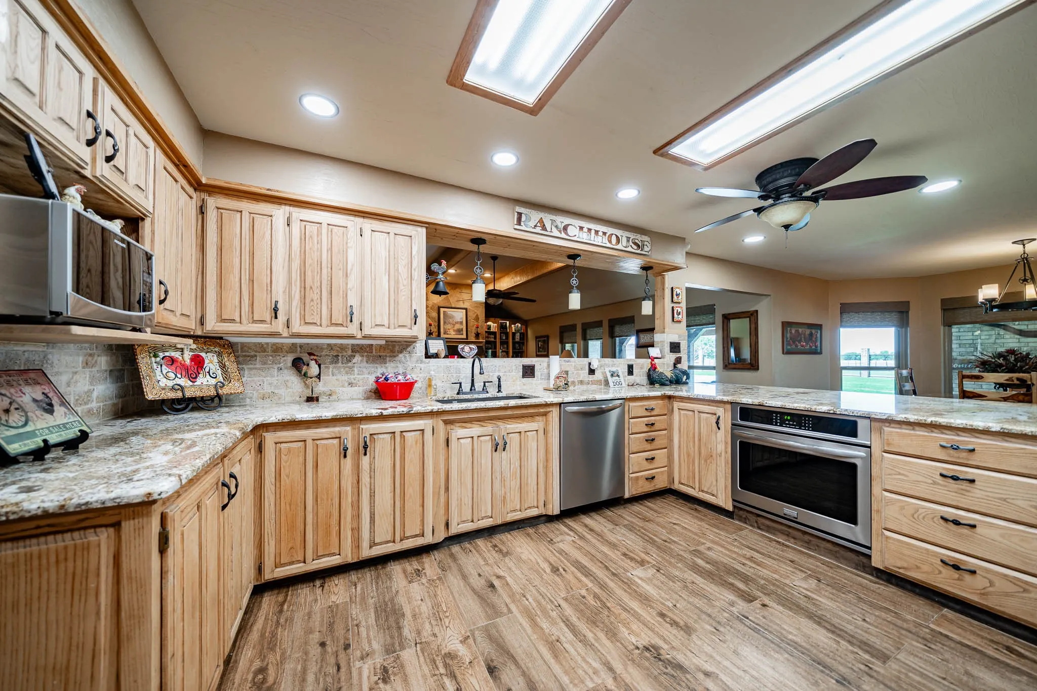 Single Family Residence For Sale in Jones County , 4946 County Road 410, Hawley, Texas 79525, 3 Bedrooms, 3 Bathrooms, 2 Garage spaces, 2,792 Sqft, built in 1984, Price $899,000, mls#21286747, Real Estate Agent in Hawley, Homes For Sale in Jones county, Homes For Sale in Hawley, Realtor in Hawley Texas, Real Estate Brokerage Independent Realty Texas, Luminita Cordes Realtor