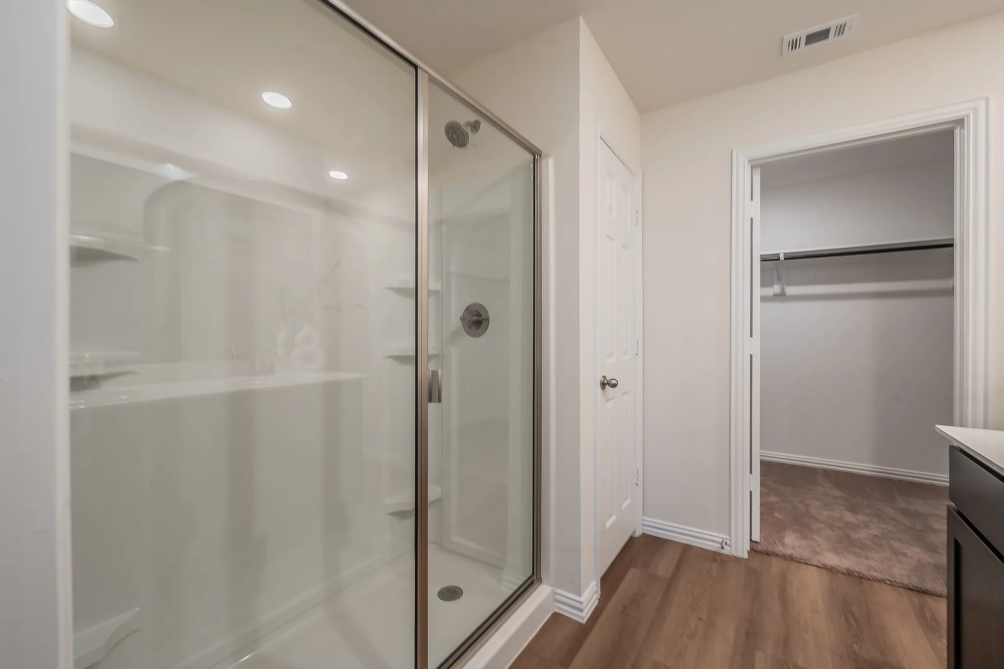 Single Family Residence For Sale in Johnson County , 440 Rose Avenue, Cleburne, Texas 76033, 3 Bedroom, 2 Bathroom, 2 Garage spaces, 1,600 Sqft, built in 2024, mls#21286743, Real Estate Agent in Cleburne, Homes For Sale in Johnson county, Homes For Sale in Cleburne, Realtor in Cleburne Texas, Real Estate Brokerage Independent Realty Texas, Luminita Cordes Realtor