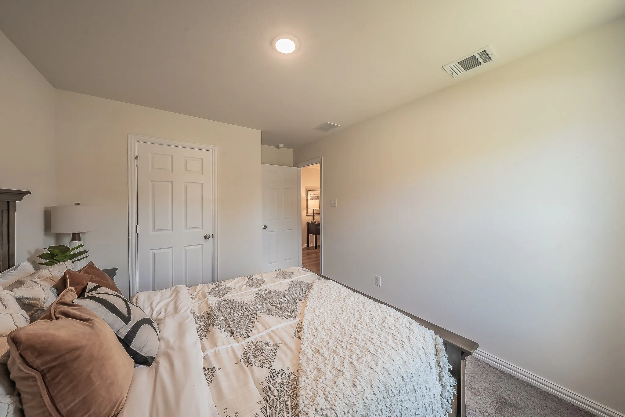 Single Family Residence For Sale in Johnson County , 440 Rose Avenue, Cleburne, Texas 76033, 3 Bedroom, 2 Bathroom, 2 Garage spaces, 1,600 Sqft, built in 2024, mls#21286743, Real Estate Agent in Cleburne, Homes For Sale in Johnson county, Homes For Sale in Cleburne, Realtor in Cleburne Texas, Real Estate Brokerage Independent Realty Texas, Luminita Cordes Realtor