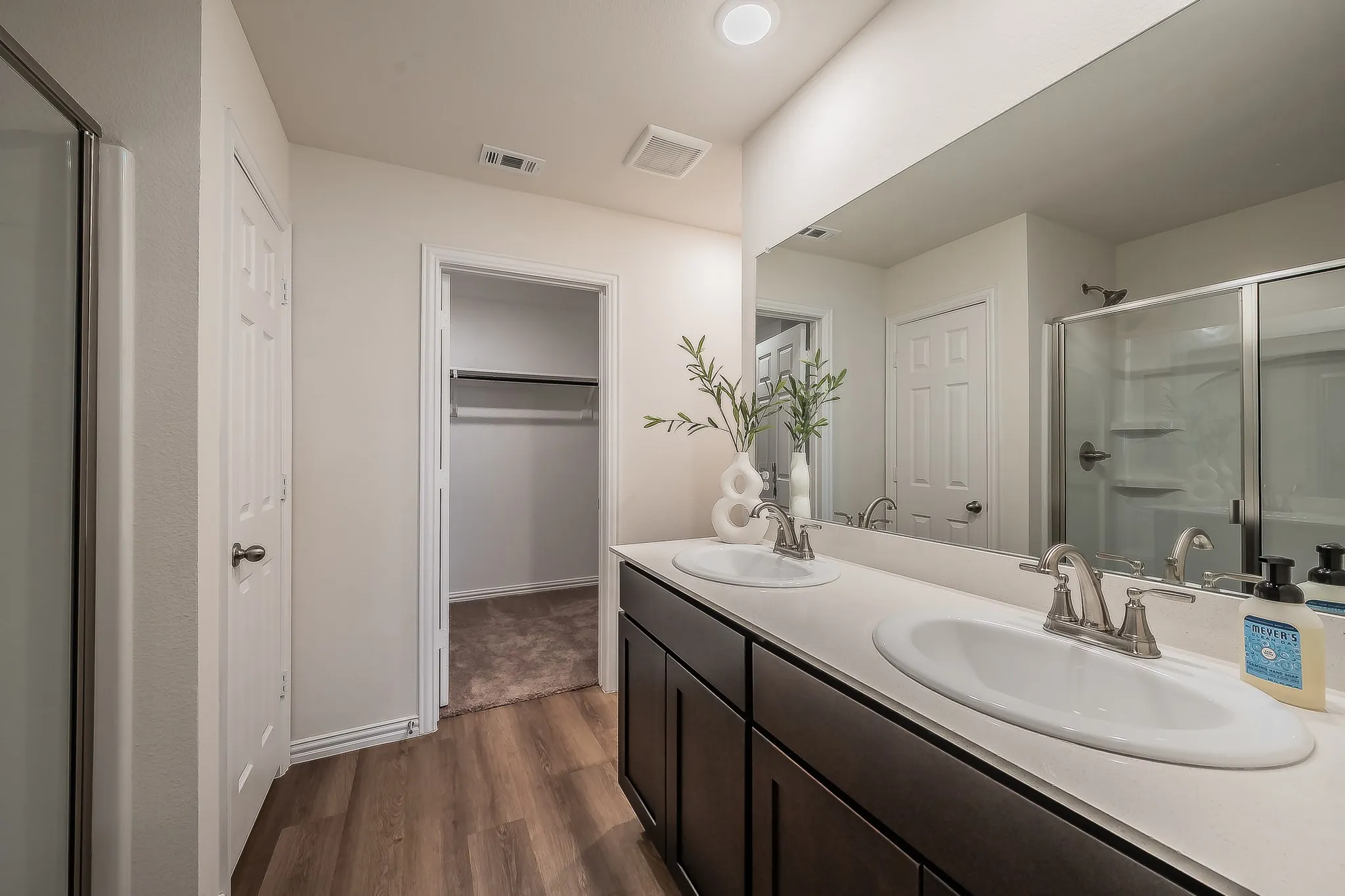 Single Family Residence For Sale in Johnson County , 440 Rose Avenue, Cleburne, Texas 76033, 3 Bedroom, 2 Bathroom, 2 Garage spaces, 1,600 Sqft, built in 2024, mls#21286743, Real Estate Agent in Cleburne, Homes For Sale in Johnson county, Homes For Sale in Cleburne, Realtor in Cleburne Texas, Real Estate Brokerage Independent Realty Texas, Luminita Cordes Realtor
