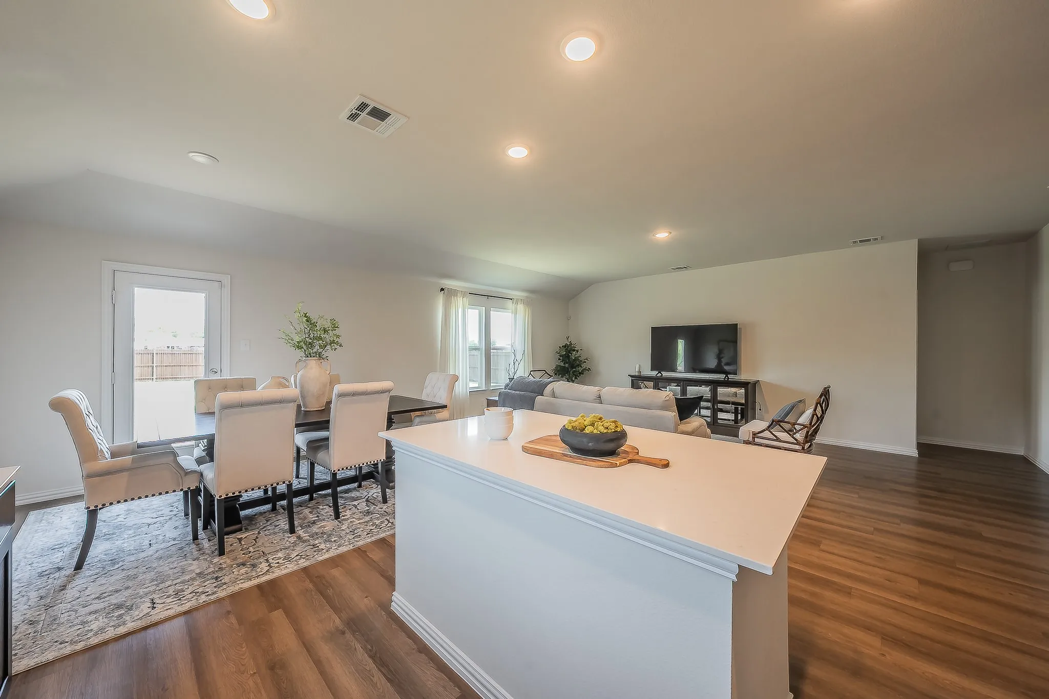Single Family Residence For Sale in Johnson County , 440 Rose Avenue, Cleburne, Texas 76033, 3 Bedroom, 2 Bathroom, 2 Garage spaces, 1,600 Sqft, built in 2024, mls#21286743, Real Estate Agent in Cleburne, Homes For Sale in Johnson county, Homes For Sale in Cleburne, Realtor in Cleburne Texas, Real Estate Brokerage Independent Realty Texas, Luminita Cordes Realtor