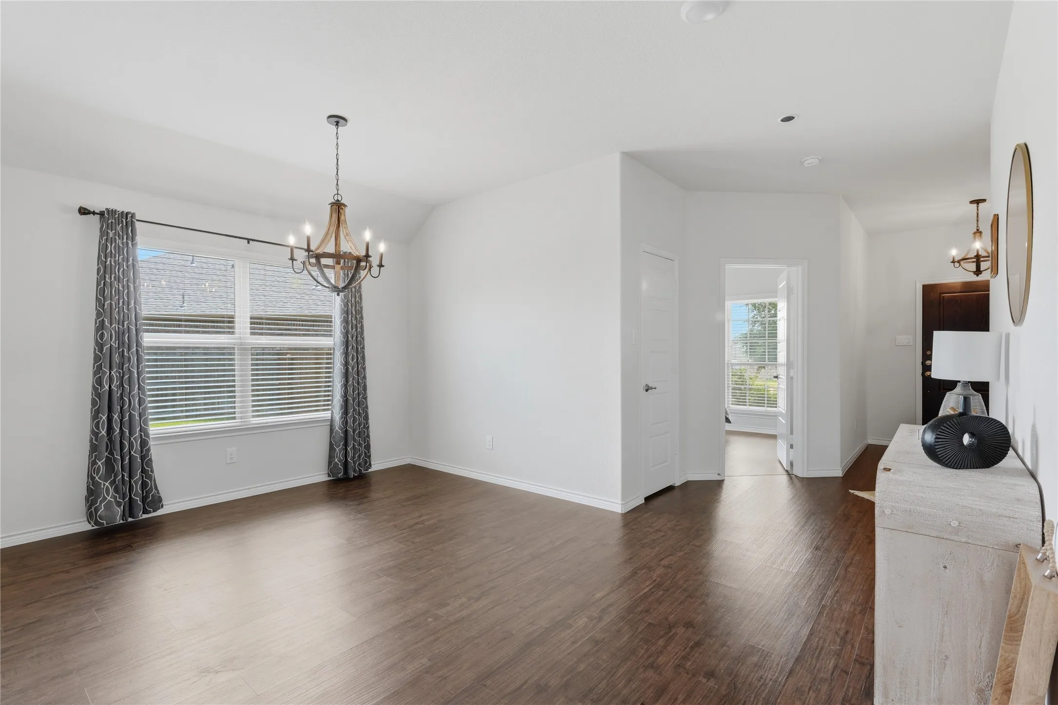Single Family Residence For Sale in Denton County , 10101 Travis Road, Little Elm, Texas 75068, 4 Bedroom, 2 Bathroom, 2 Garage spaces, 2,063 Sqft, built in 2018, mls#21286750, Real Estate Agent in Little Elm, Homes For Sale in Denton county, Homes For Sale in Little Elm, Realtor in Little Elm Texas, Real Estate Brokerage Independent Realty Texas, Luminita Cordes Realtor