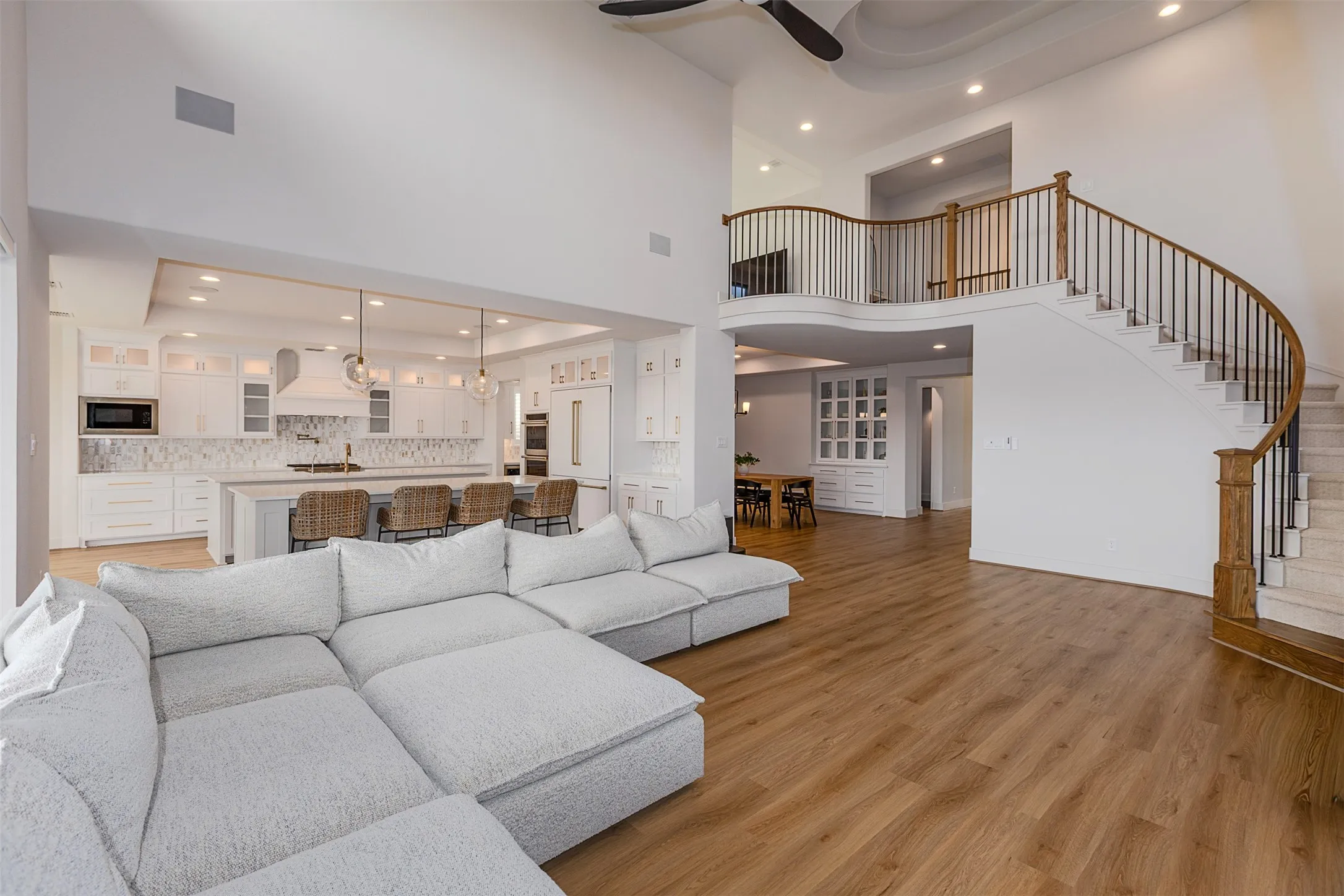 Single Family Residence For Sale in Tarrant County , 10456 Gray Hills Drive, Fort Worth, Texas 76126, 5 Bedrooms, 7 Bathrooms, 3 Garage spaces, 4,994 Sqft, built in 2025, Price $999,000, mls#21280659, Real Estate Agent in Fort Worth, Homes For Sale in Tarrant county, Homes For Sale in Fort Worth, Realtor in Fort Worth Texas, Real Estate Brokerage Independent Realty Texas, Luminita Cordes Realtor