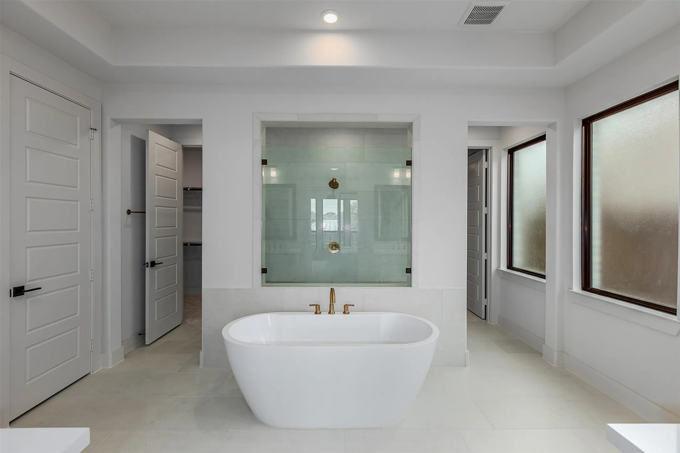 Single Family Residence For Sale in Tarrant County , 10456 Gray Hills Drive, Fort Worth, Texas 76126, 5 Bedrooms, 7 Bathrooms, 3 Garage spaces, 4,994 Sqft, built in 2025, Price $999,000, mls#21280659, Real Estate Agent in Fort Worth, Homes For Sale in Tarrant county, Homes For Sale in Fort Worth, Realtor in Fort Worth Texas, Real Estate Brokerage Independent Realty Texas, Luminita Cordes Realtor