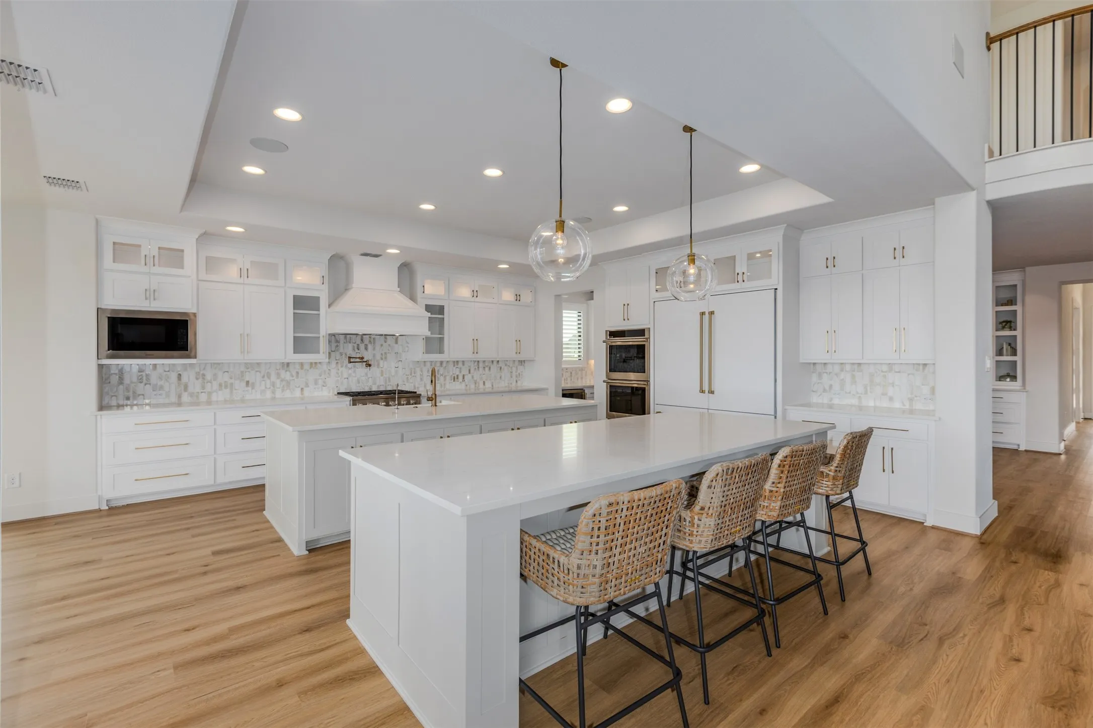Single Family Residence For Sale in Tarrant County , 10456 Gray Hills Drive, Fort Worth, Texas 76126, 5 Bedrooms, 7 Bathrooms, 3 Garage spaces, 4,994 Sqft, built in 2025, Price $999,000, mls#21280659, Real Estate Agent in Fort Worth, Homes For Sale in Tarrant county, Homes For Sale in Fort Worth, Realtor in Fort Worth Texas, Real Estate Brokerage Independent Realty Texas, Luminita Cordes Realtor