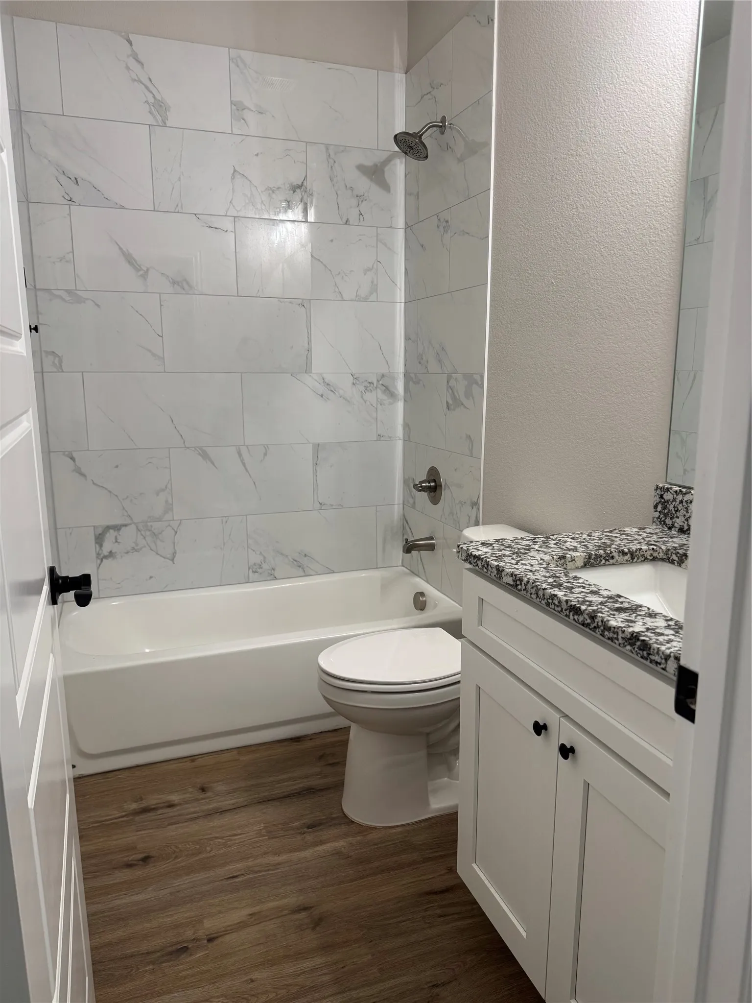 Single Family Residence For Sale in Tarrant County , 133 Magnolia Estates Street, Crowley, Texas 76036, 3 Bedroom, 2 Bathroom, 2 Garage spaces, 1,664 Sqft, built in 2024, mls#21286751, Real Estate Agent in Crowley, Homes For Sale in Tarrant county, Homes For Sale in Crowley, Realtor in Crowley Texas, Real Estate Brokerage Independent Realty Texas, Luminita Cordes Realtor