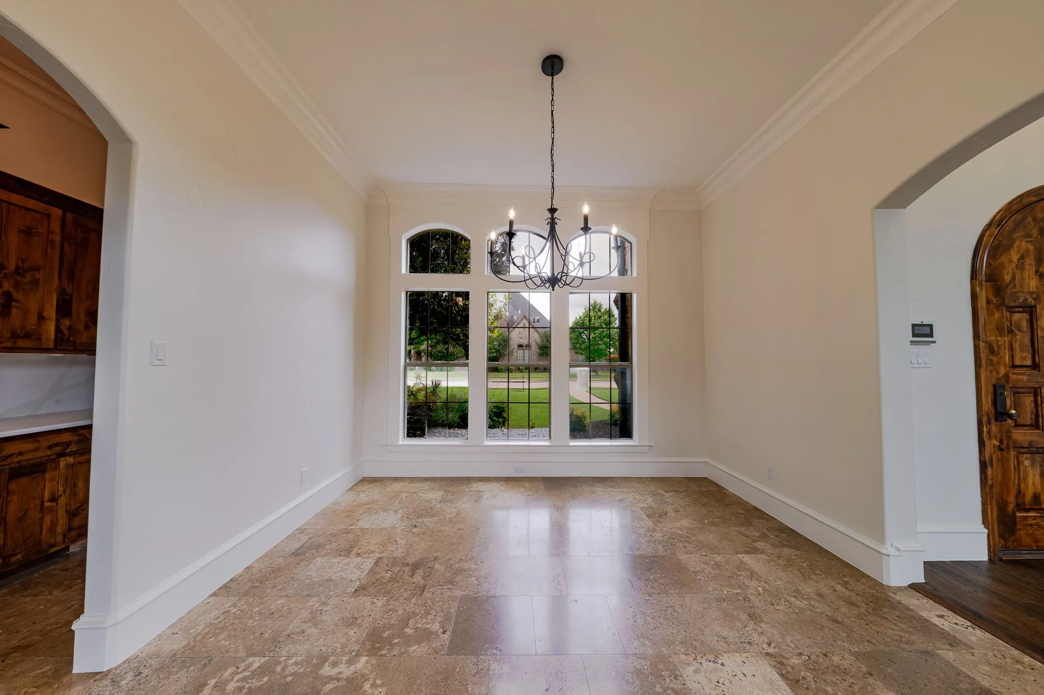 Single Family Residence For Sale in Tarrant County , 132 Londonberry Terrace, Southlake, Texas 76092, 5 Bedrooms, 5 Bathrooms, 4 Garage spaces, 5,309 Sqft, built in 2006, Price $2,495,000, mls#21286166, Real Estate Agent in Southlake, Homes For Sale in Tarrant county, Homes For Sale in Southlake, Realtor in Southlake Texas, Real Estate Brokerage Independent Realty Texas, Luminita Cordes Realtor