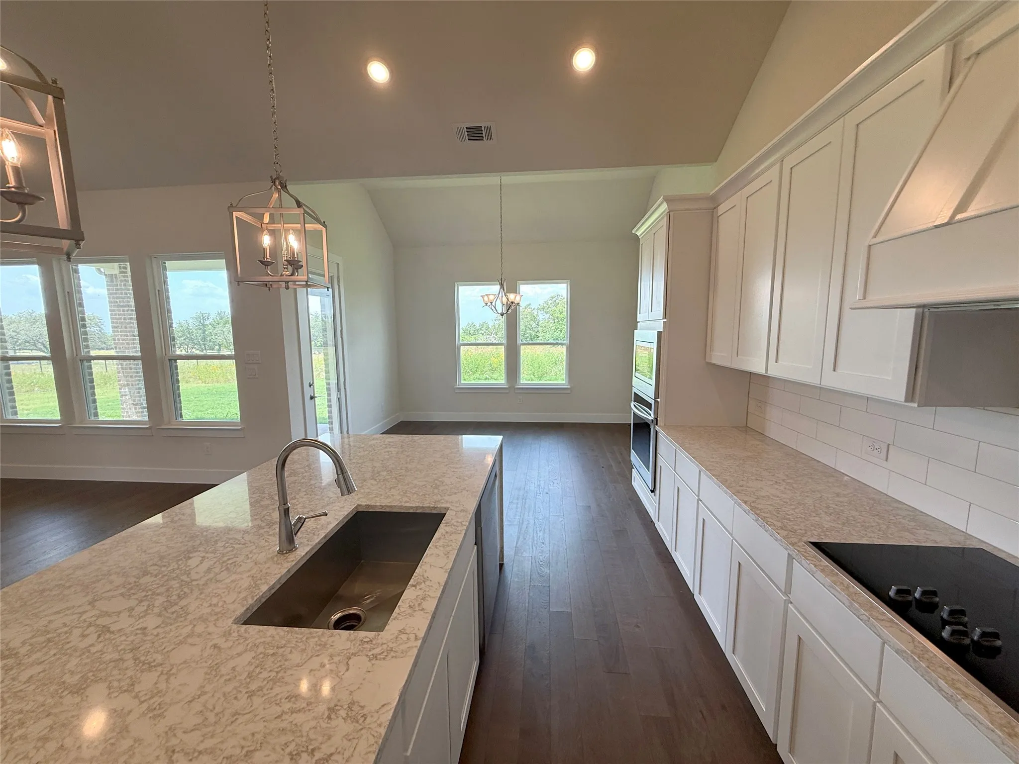 Single Family Residence For Sale in Parker County , 1300 Green Ridge, Weatherford, Texas 76085, 4 Bedroom, 3 Bathroom, 2 Garage spaces, 2,404 Sqft, built in 2025, mls#21286438, Real Estate Agent in Weatherford, Homes For Sale in Parker county, Homes For Sale in Weatherford, Realtor in Weatherford Texas, Real Estate Brokerage Independent Realty Texas, Luminita Cordes Realtor