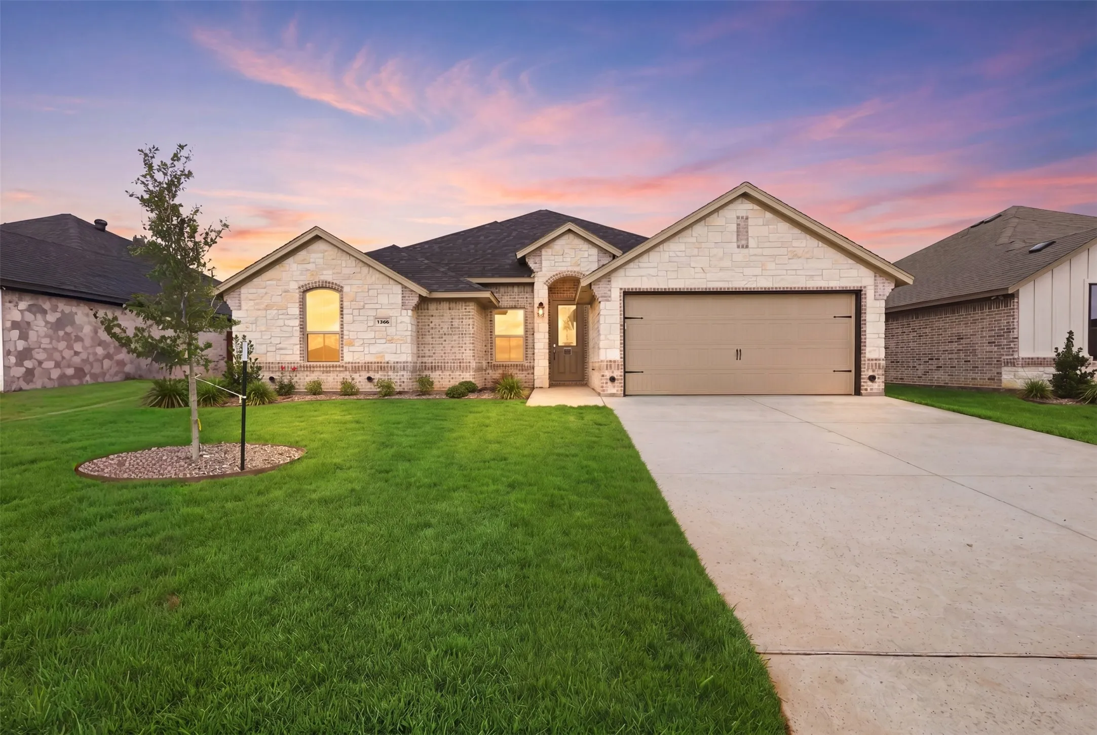 Single Family Residence For Sale in Hood County , 1366 Oleander Drive, Tolar, Texas 76476, 4 Bedrooms, 2 Bathrooms, 2 Garage spaces, 1,817 Sqft, built in 2026, Price $357,888, mls#21279564, Real Estate Agent in Tolar, Homes For Sale in Hood county, Homes For Sale in Tolar, Realtor in Tolar Texas, Real Estate Brokerage Independent Realty Texas, Luminita Cordes Realtor