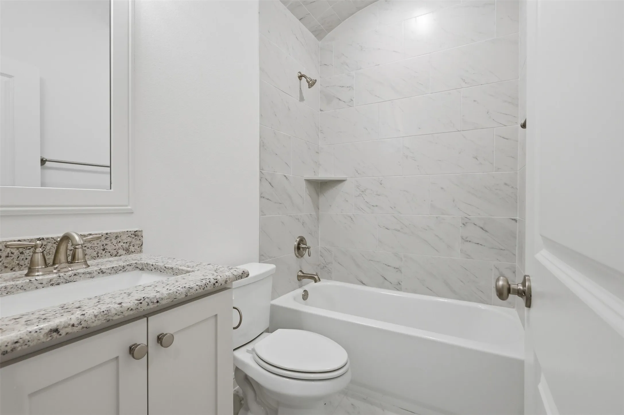 Single Family Residence For Sale in Hood County , 1366 Oleander Drive, Tolar, Texas 76476, 4 Bedrooms, 2 Bathrooms, 2 Garage spaces, 1,817 Sqft, built in 2026, Price $357,888, mls#21279564, Real Estate Agent in Tolar, Homes For Sale in Hood county, Homes For Sale in Tolar, Realtor in Tolar Texas, Real Estate Brokerage Independent Realty Texas, Luminita Cordes Realtor