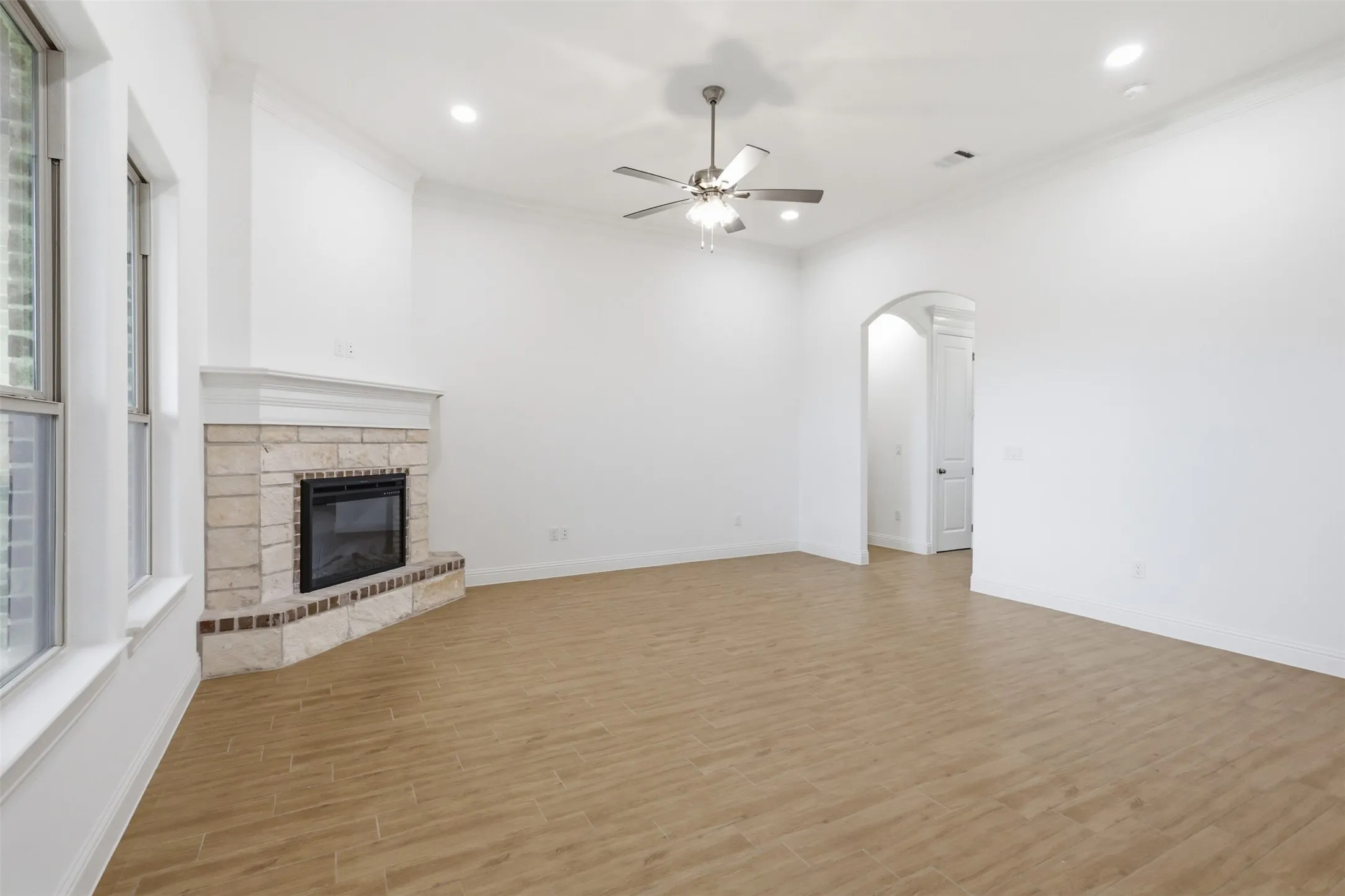 Single Family Residence For Sale in Hood County , 1366 Oleander Drive, Tolar, Texas 76476, 4 Bedrooms, 2 Bathrooms, 2 Garage spaces, 1,817 Sqft, built in 2026, Price $357,888, mls#21279564, Real Estate Agent in Tolar, Homes For Sale in Hood county, Homes For Sale in Tolar, Realtor in Tolar Texas, Real Estate Brokerage Independent Realty Texas, Luminita Cordes Realtor
