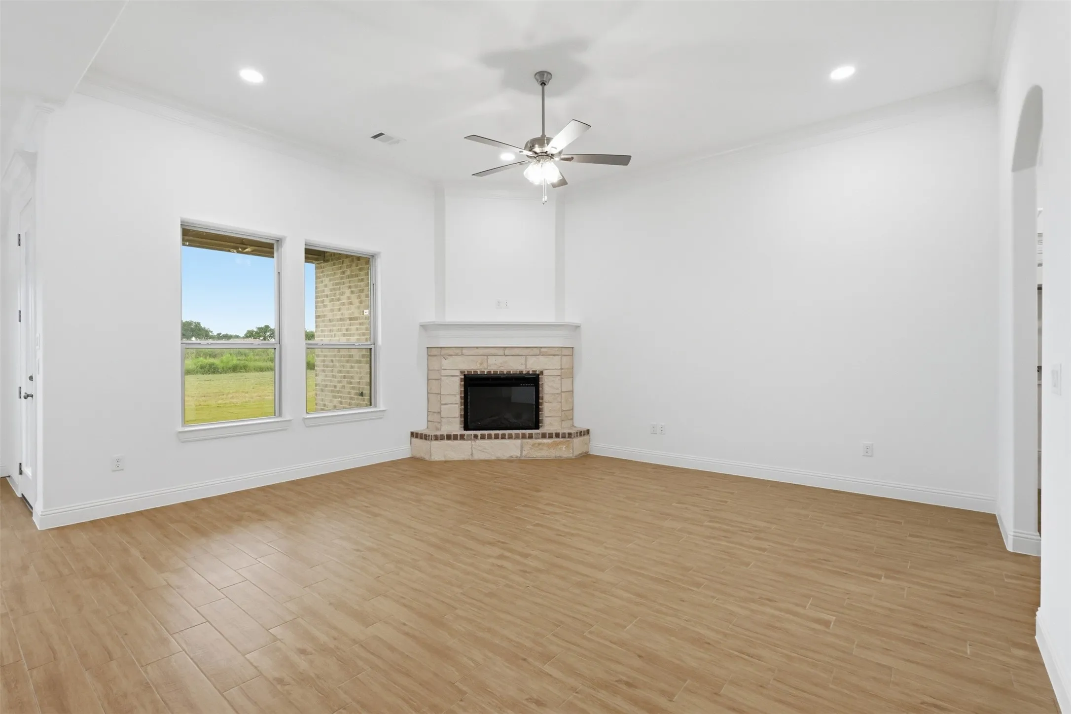 Single Family Residence For Sale in Hood County , 1366 Oleander Drive, Tolar, Texas 76476, 4 Bedrooms, 2 Bathrooms, 2 Garage spaces, 1,817 Sqft, built in 2026, Price $357,888, mls#21279564, Real Estate Agent in Tolar, Homes For Sale in Hood county, Homes For Sale in Tolar, Realtor in Tolar Texas, Real Estate Brokerage Independent Realty Texas, Luminita Cordes Realtor