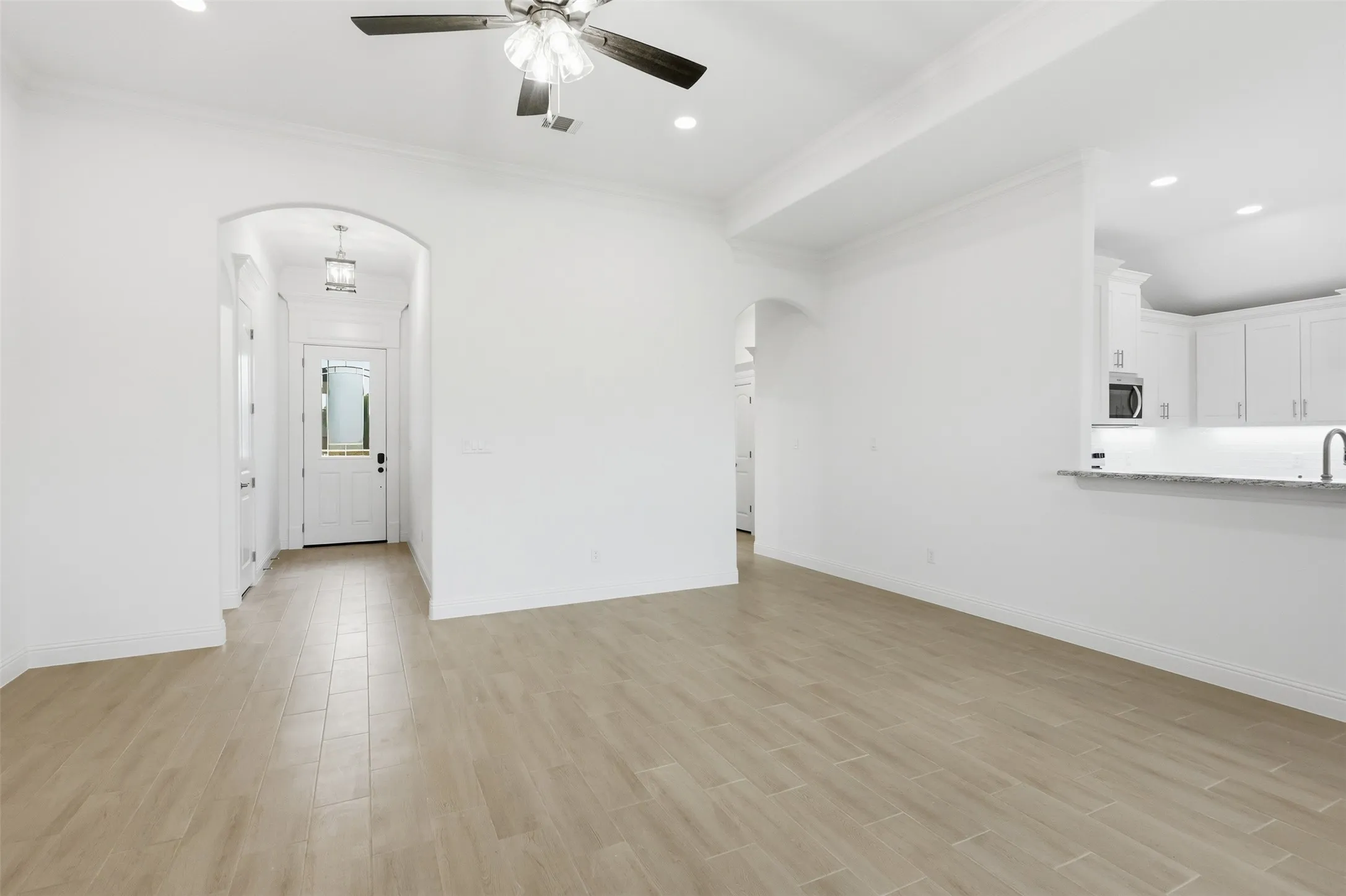 Single Family Residence For Sale in Hood County , 1600 Oleander Drive, Tolar, Texas 76476, 4 Bedroom, 2 Bathroom, 2 Garage spaces, 1,861 Sqft, built in 2026, mls#21279475, Real Estate Agent in Tolar, Homes For Sale in Hood county, Homes For Sale in Tolar, Realtor in Tolar Texas, Real Estate Brokerage Independent Realty Texas, Luminita Cordes Realtor