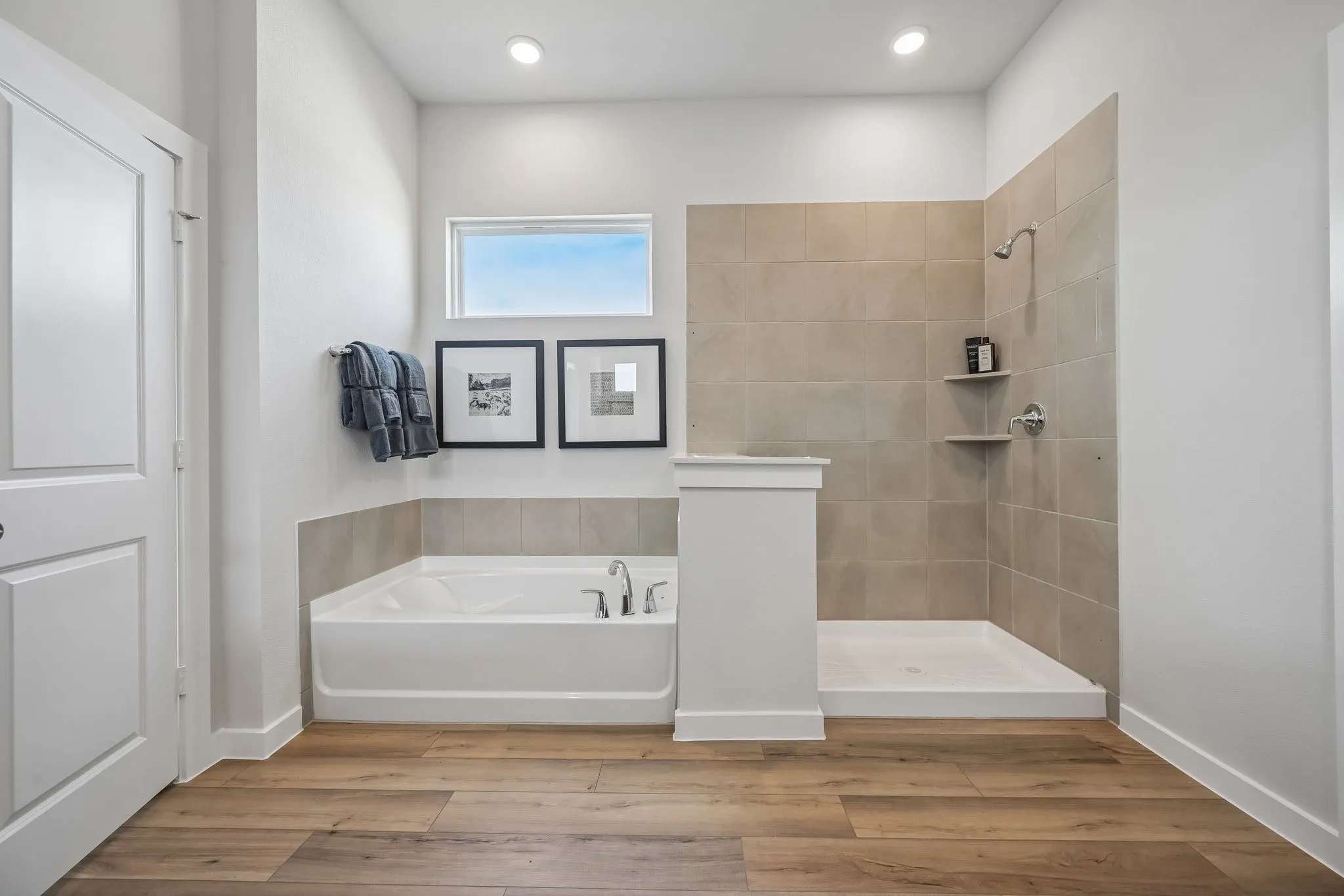 Single Family Residence For Sale in Collin County , 1700 Esra Lane, Anna, Texas 75409, 4 Bedroom, 3 Bathroom, 2 Garage spaces, 2,668 Sqft, built in 2026, mls#21286789, Real Estate Agent in Anna, Homes For Sale in Collin county, Homes For Sale in Anna, Realtor in Anna Texas, Real Estate Brokerage Independent Realty Texas, Luminita Cordes Realtor