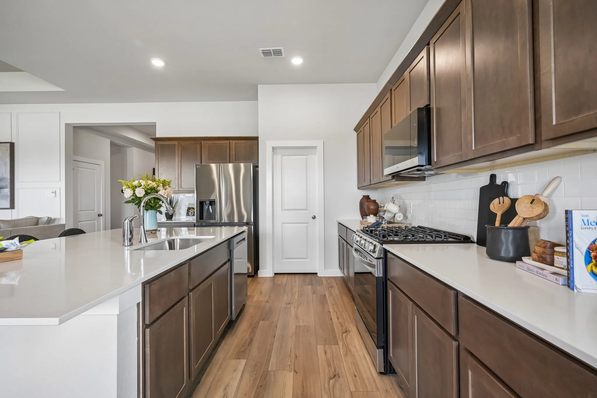 Single Family Residence For Sale in Collin County , 1700 Esra Lane, Anna, Texas 75409, 4 Bedroom, 3 Bathroom, 2 Garage spaces, 2,668 Sqft, built in 2026, mls#21286789, Real Estate Agent in Anna, Homes For Sale in Collin county, Homes For Sale in Anna, Realtor in Anna Texas, Real Estate Brokerage Independent Realty Texas, Luminita Cordes Realtor