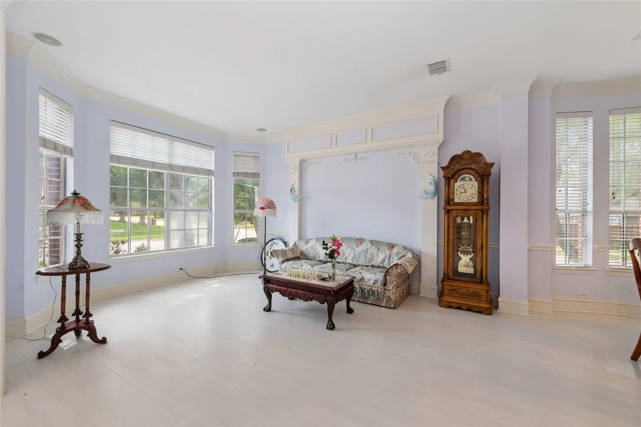 Single Family Residence For Sale in Denton County , 8680 Shady Shore Drive, Frisco, Texas 75036, 4 Bedrooms, 4 Bathrooms, 3 Garage spaces, 4,586 Sqft, built in 2000, Price $979,000, mls#21285942, Real Estate Agent in Frisco, Homes For Sale in Denton county, Homes For Sale in Frisco, Realtor in Frisco Texas, Real Estate Brokerage Independent Realty Texas, Luminita Cordes Realtor