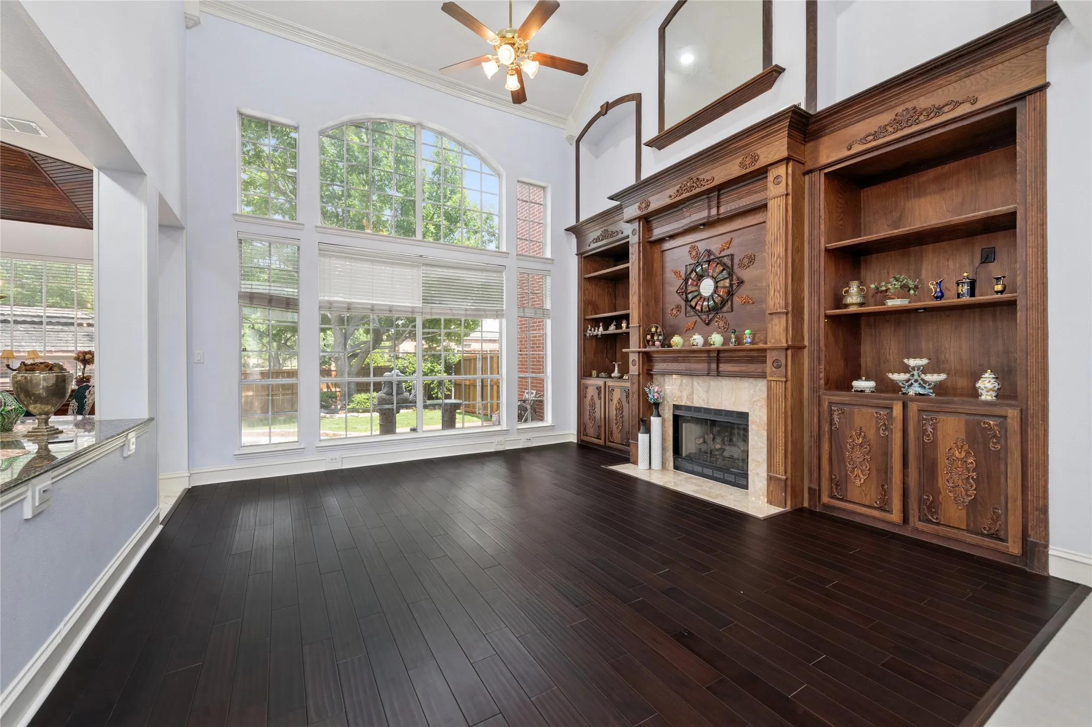 Single Family Residence For Sale in Denton County , 8680 Shady Shore Drive, Frisco, Texas 75036, 4 Bedrooms, 4 Bathrooms, 3 Garage spaces, 4,586 Sqft, built in 2000, Price $979,000, mls#21285942, Real Estate Agent in Frisco, Homes For Sale in Denton county, Homes For Sale in Frisco, Realtor in Frisco Texas, Real Estate Brokerage Independent Realty Texas, Luminita Cordes Realtor