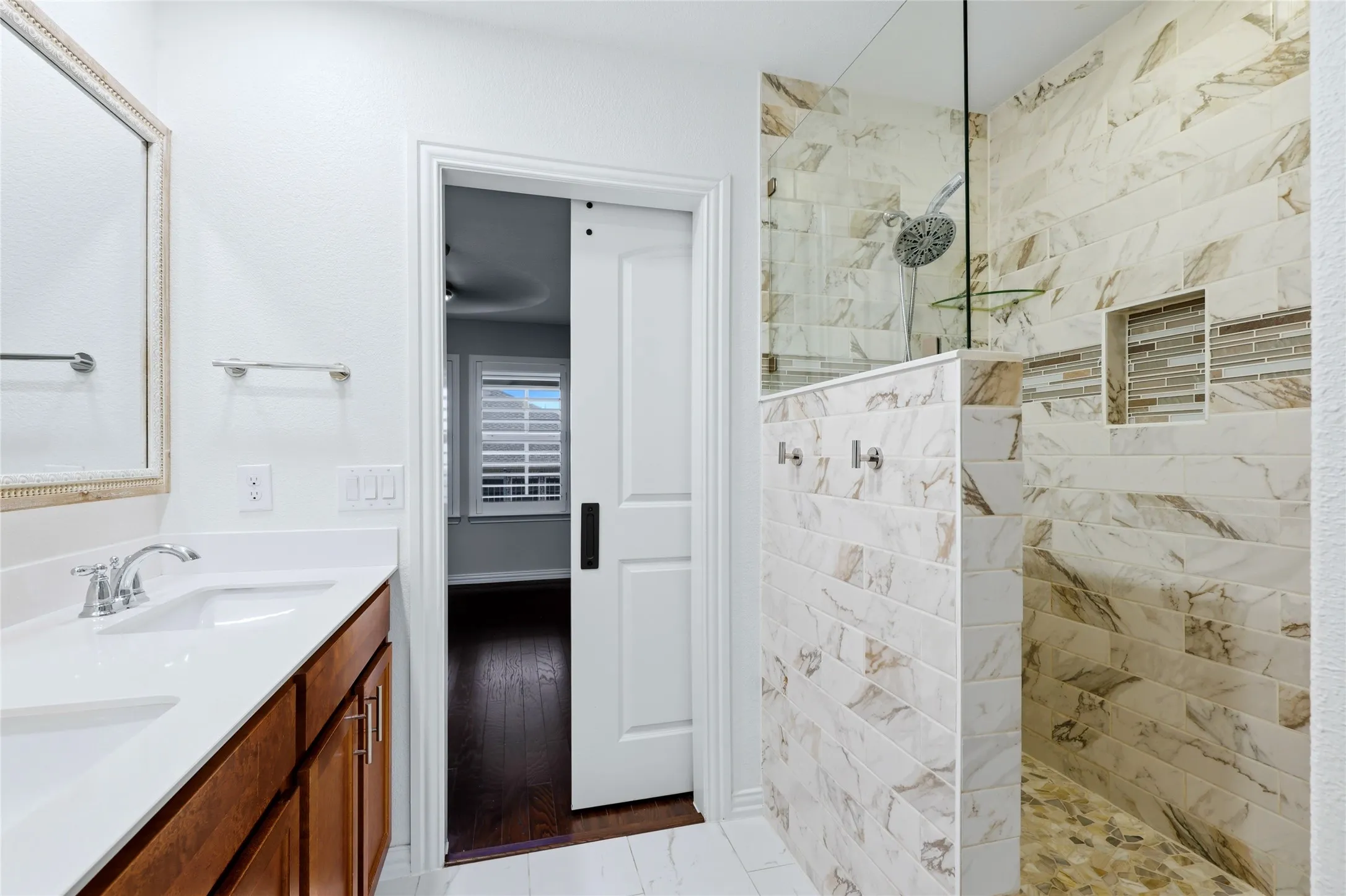 Single Family Residence For Sale in Denton County , 1898 Beachside Drive, Frisco, Texas 75036, 2 Bedroom, 2 Bathroom, 2 Garage spaces, 1,582 Sqft, built in 2016, mls#21258549, Real Estate Agent in Frisco, Homes For Sale in Denton county, Homes For Sale in Frisco, Realtor in Frisco Texas, Real Estate Brokerage Independent Realty Texas, Luminita Cordes Realtor