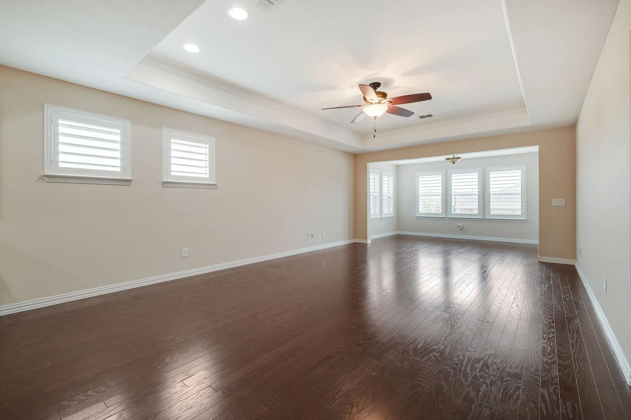 Single Family Residence For Sale in Denton County , 1898 Beachside Drive, Frisco, Texas 75036, 2 Bedroom, 2 Bathroom, 2 Garage spaces, 1,582 Sqft, built in 2016, mls#21258549, Real Estate Agent in Frisco, Homes For Sale in Denton county, Homes For Sale in Frisco, Realtor in Frisco Texas, Real Estate Brokerage Independent Realty Texas, Luminita Cordes Realtor