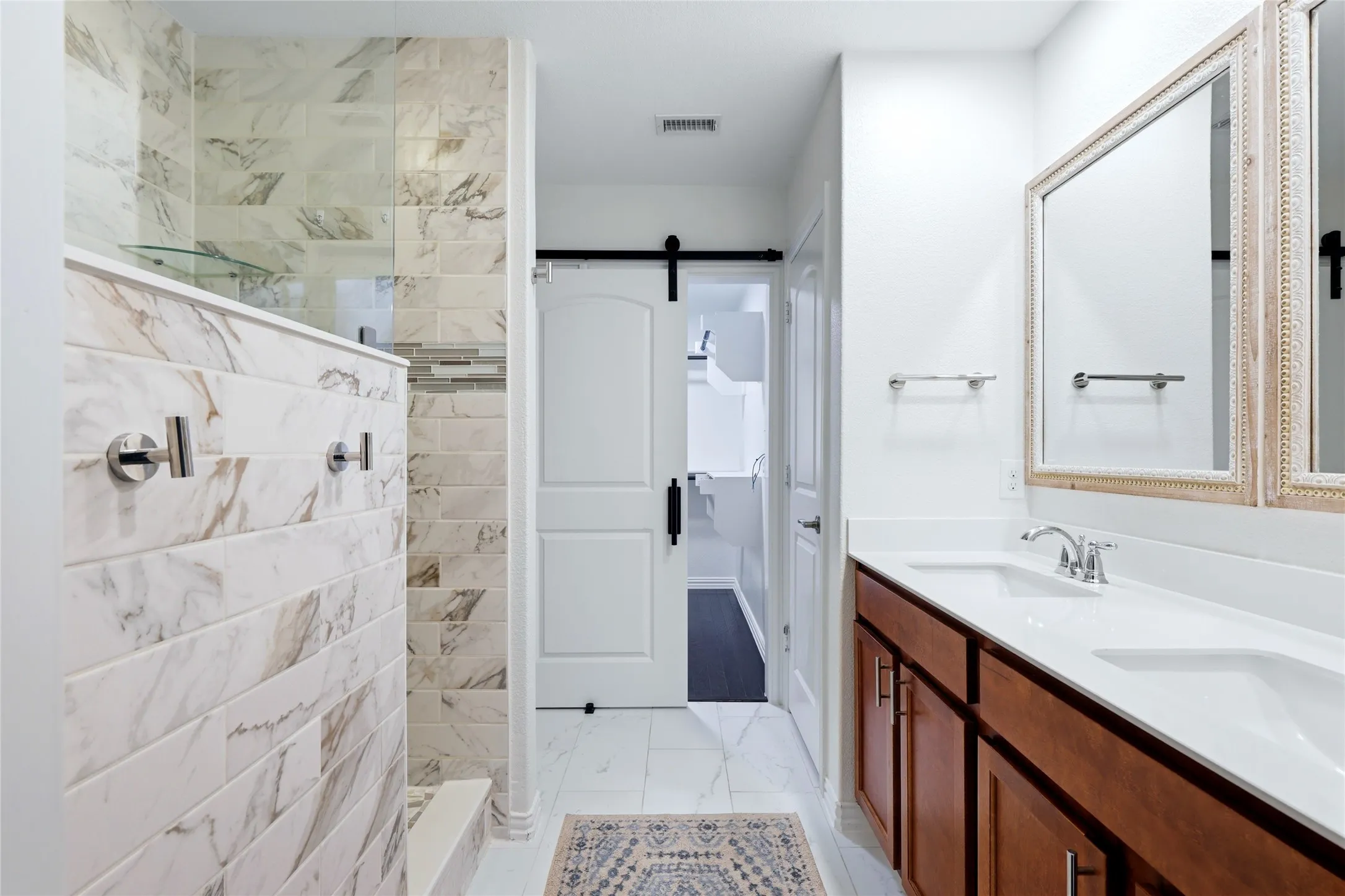 Single Family Residence For Sale in Denton County , 1898 Beachside Drive, Frisco, Texas 75036, 2 Bedroom, 2 Bathroom, 2 Garage spaces, 1,582 Sqft, built in 2016, mls#21258549, Real Estate Agent in Frisco, Homes For Sale in Denton county, Homes For Sale in Frisco, Realtor in Frisco Texas, Real Estate Brokerage Independent Realty Texas, Luminita Cordes Realtor
