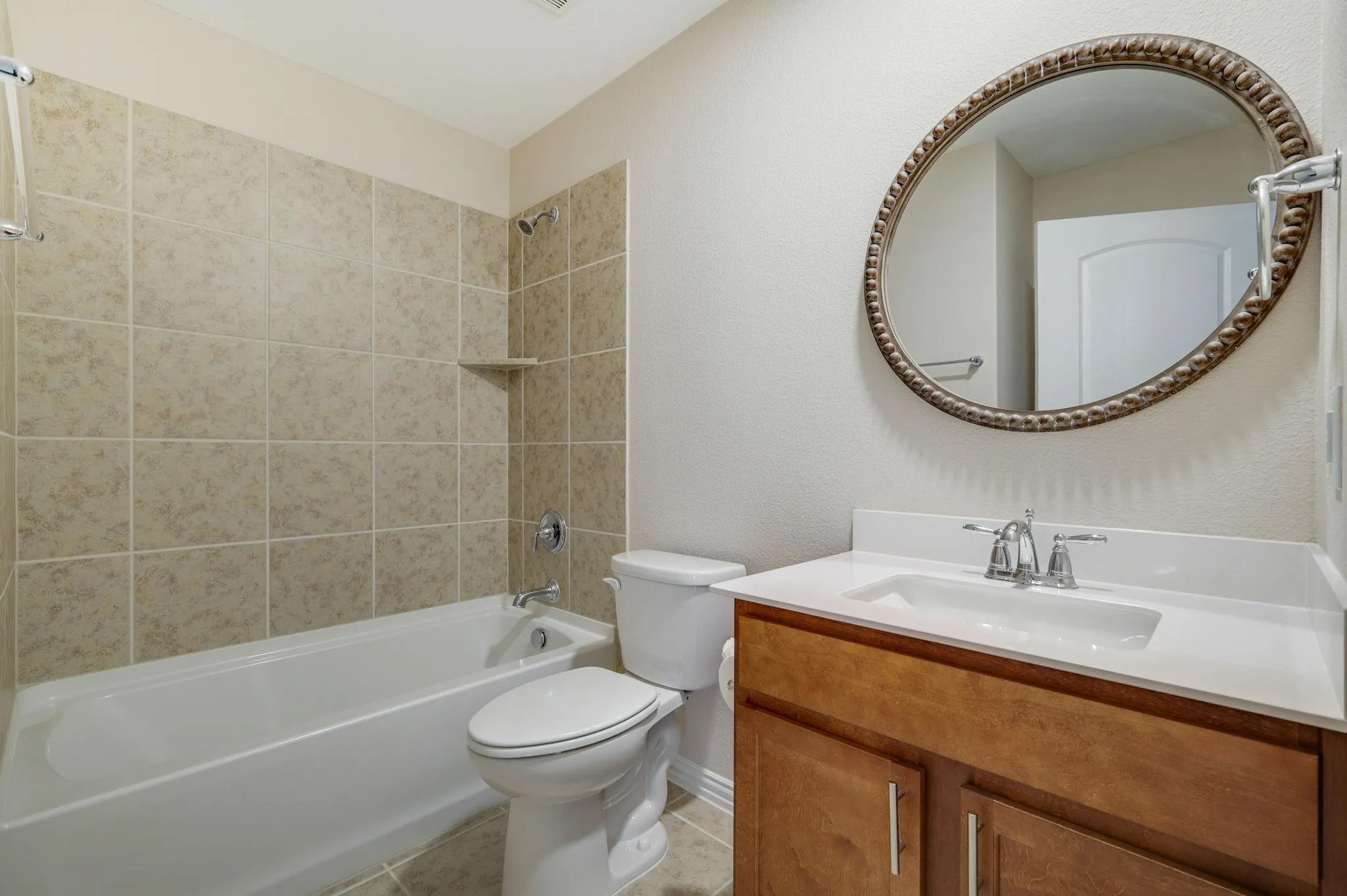Single Family Residence For Sale in Denton County , 1898 Beachside Drive, Frisco, Texas 75036, 2 Bedroom, 2 Bathroom, 2 Garage spaces, 1,582 Sqft, built in 2016, mls#21258549, Real Estate Agent in Frisco, Homes For Sale in Denton county, Homes For Sale in Frisco, Realtor in Frisco Texas, Real Estate Brokerage Independent Realty Texas, Luminita Cordes Realtor