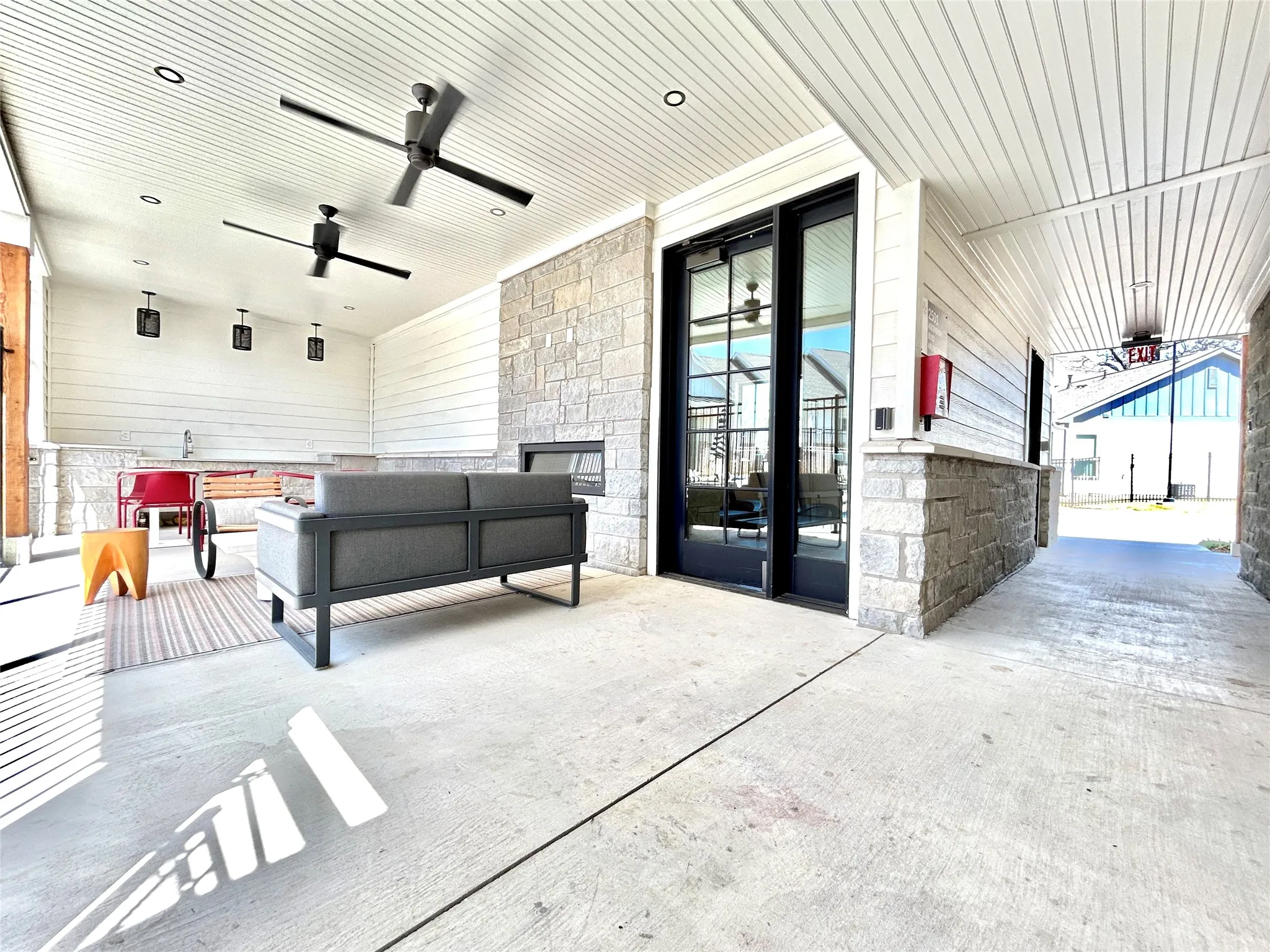 Single Family Residence For Rent in Tarrant County , 2501 Ascension Boulevard 404, Arlington, Texas 76006, 2 Bedrooms, 2 Bathrooms, Garage spaces, 960 Sqft, built in 2023, Price $2,209, mls#21286827, Real Estate Agent in Arlington, Homes For Rent in Tarrant county, Homes For Rent in Arlington, Realtor in Arlington Texas, Real Estate Brokerage Independent Realty Texas, Luminita Cordes Realtor