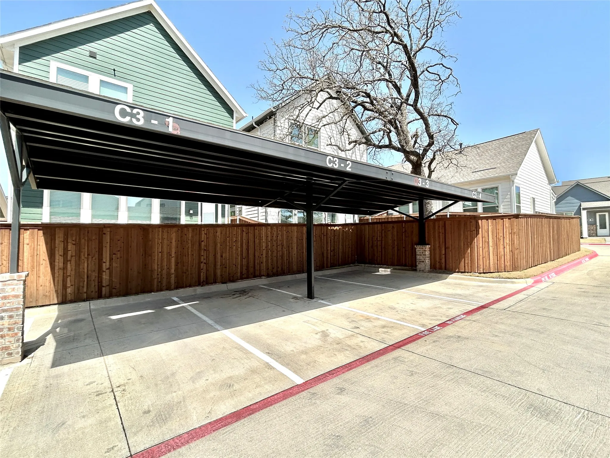 Single Family Residence For Rent in Tarrant County , 2501 Ascension Boulevard 621, Arlington, Texas 76006, 1 Bedroom, 1 Bathroom, Garage spaces, 645 Sqft, built in 2023, Price $1,599, mls#21286830, Real Estate Agent in Arlington, Homes For Rent in Tarrant county, Homes For Rent in Arlington, Realtor in Arlington Texas, Real Estate Brokerage Independent Realty Texas, Luminita Cordes Realtor