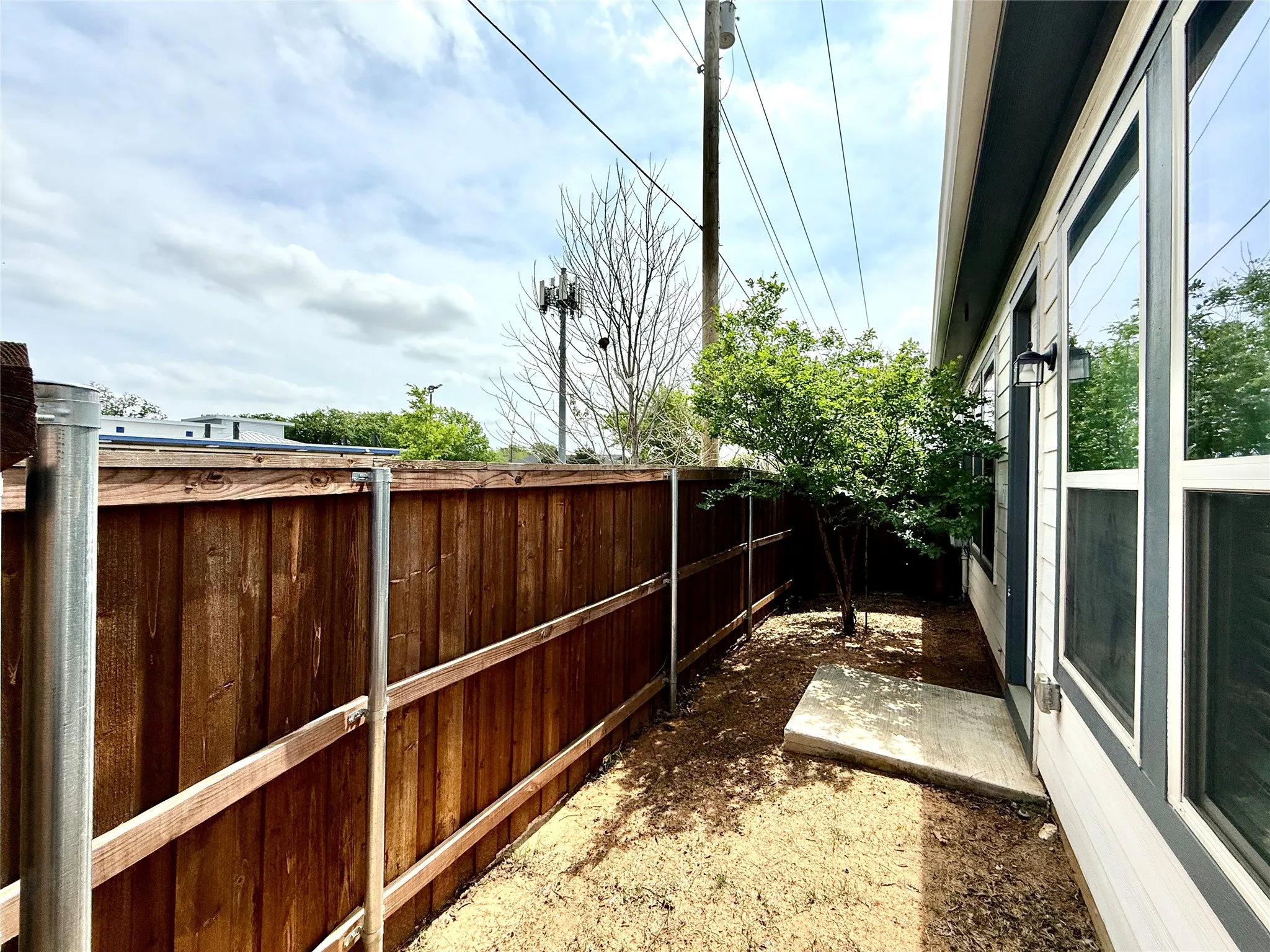 Single Family Residence For Rent in Tarrant County , 2501 Ascension Boulevard 621, Arlington, Texas 76006, 1 Bedroom, 1 Bathroom, Garage spaces, 645 Sqft, built in 2023, Price $1,599, mls#21286830, Real Estate Agent in Arlington, Homes For Rent in Tarrant county, Homes For Rent in Arlington, Realtor in Arlington Texas, Real Estate Brokerage Independent Realty Texas, Luminita Cordes Realtor