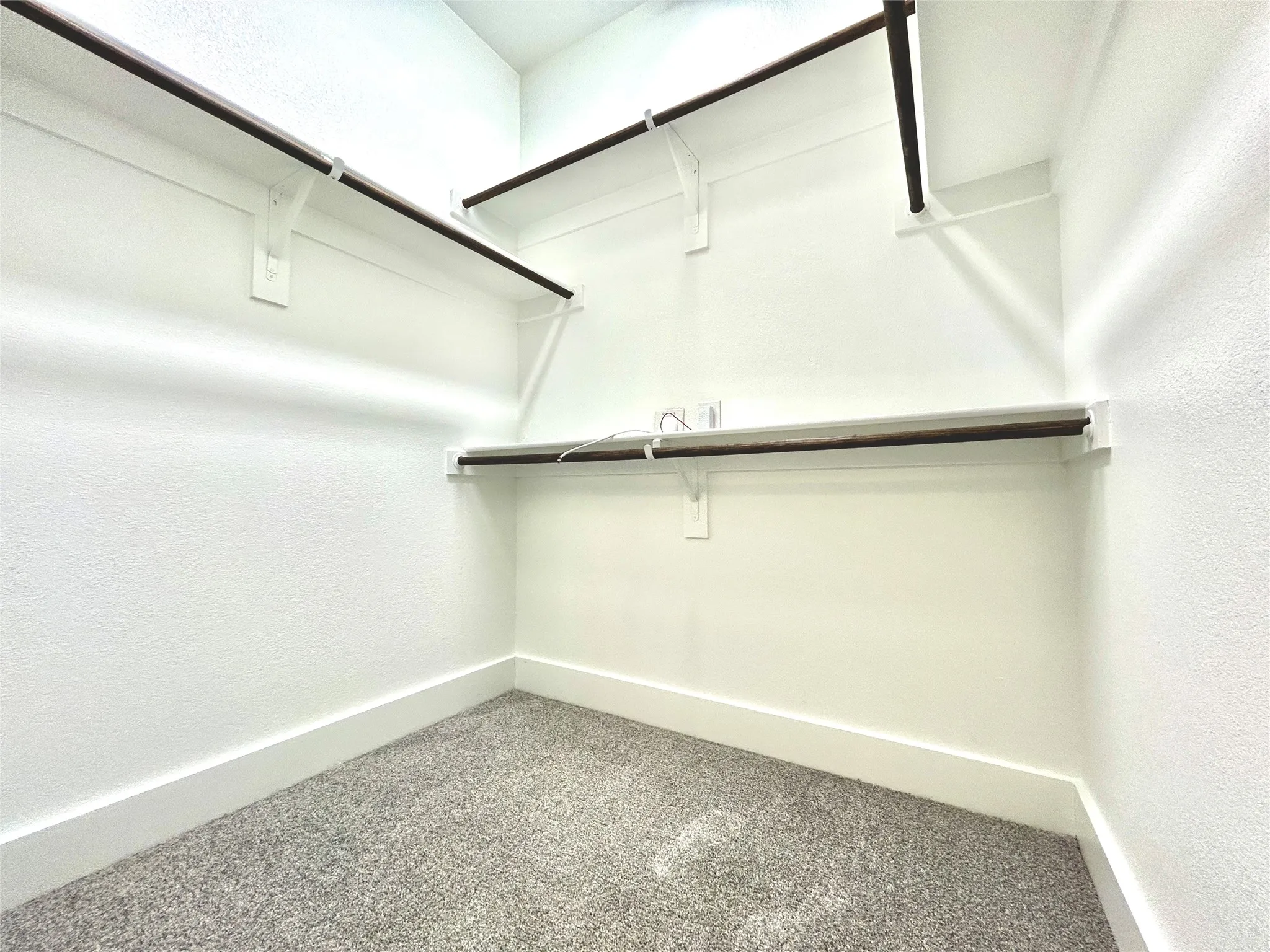 Single Family Residence For Rent in Tarrant County , 1830 NE Green Oaks Boulevard 102, Arlington, Texas 76006, 3 Bedrooms, 3 Bathrooms, Garage spaces, 1,275 Sqft, built in 2023, Price $2,299, mls#21286831, Real Estate Agent in Arlington, Homes For Rent in Tarrant county, Homes For Rent in Arlington, Realtor in Arlington Texas, Real Estate Brokerage Independent Realty Texas, Luminita Cordes Realtor