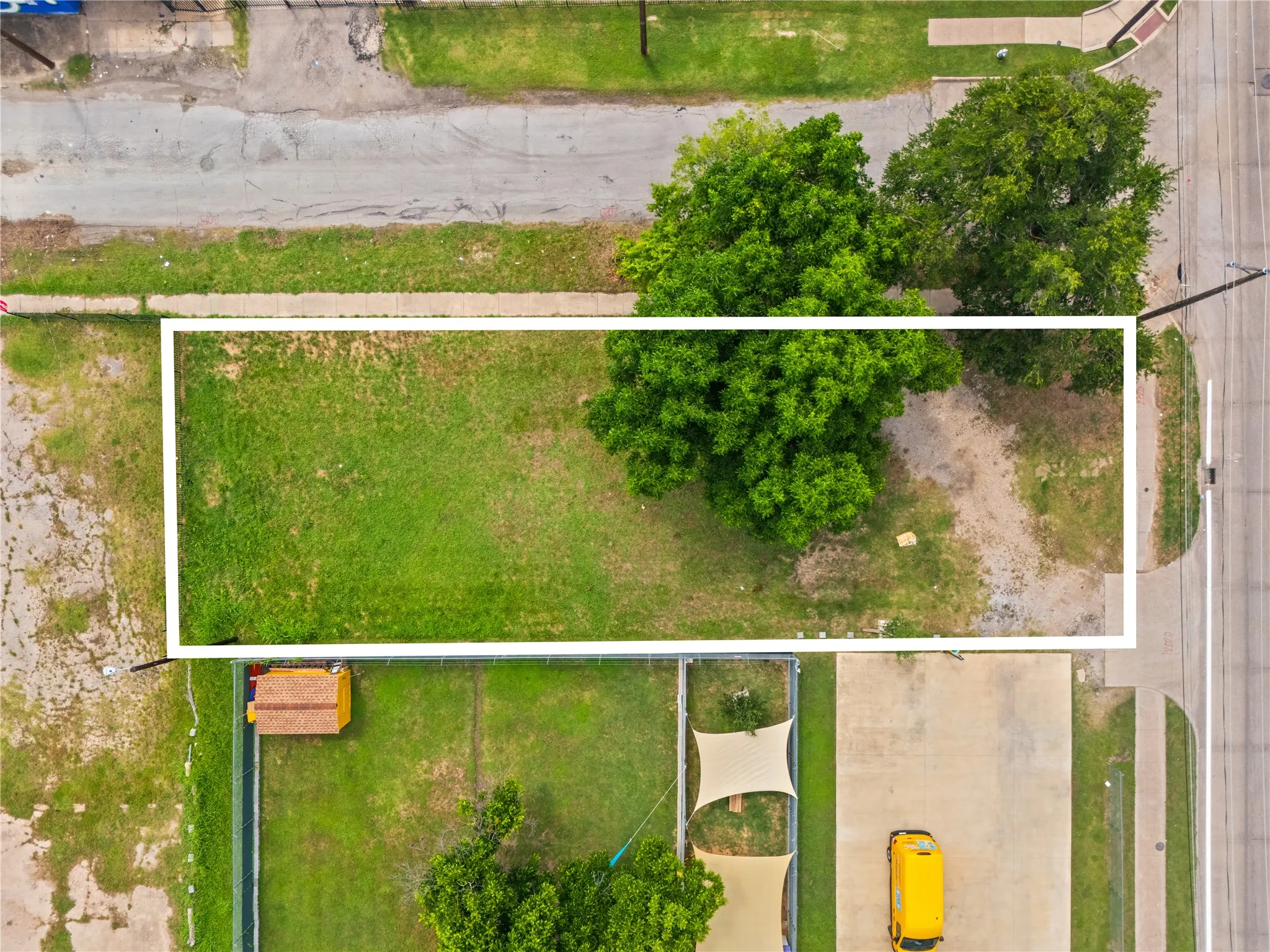 Unimproved Land For Sale in Dallas County , 2020 Robert B Cullum Boulevard, Dallas, Texas 75210, 0, 0, Garage spaces, 0 Sqft, built in 0, mls#21284880, Real Estate Agent in Dallas, Homes For Sale in Dallas county, Homes For Sale in Dallas, Realtor in Dallas Texas, Real Estate Brokerage Independent Realty Texas, Luminita Cordes Realtor