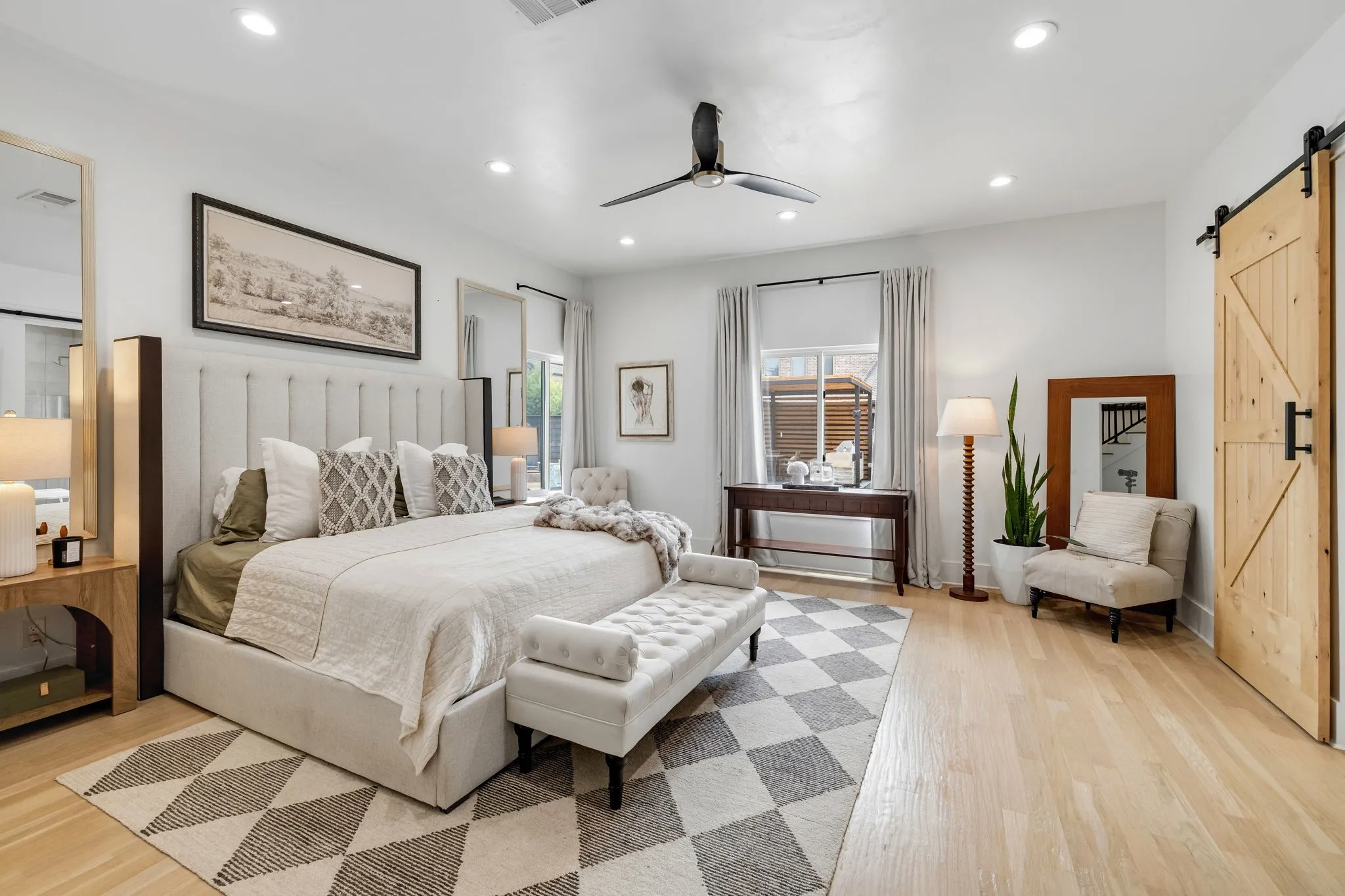 Single Family Residence For Sale in Dallas County , 3974 Cortez Drive, Dallas, Texas 75220, 5 Bedroom, 5 Bathroom, 2 Garage spaces, 3,890 Sqft, built in 1951, mls#21284238, Real Estate Agent in Dallas, Homes For Sale in Dallas county, Homes For Sale in Dallas, Realtor in Dallas Texas, Real Estate Brokerage Independent Realty Texas, Luminita Cordes Realtor