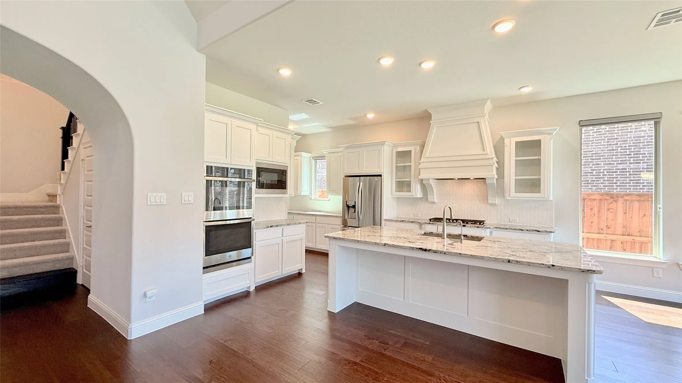 Single Family Residence For Sale in Collin County , 840 Moorland Pass Drive, Prosper, Texas 75078, 4 Bedroom, 3 Bathroom, 3 Garage spaces, 3,258 Sqft, built in 2021, mls#21273885, Real Estate Agent in Prosper, Homes For Sale in Collin county, Homes For Sale in Prosper, Realtor in Prosper Texas, Real Estate Brokerage Independent Realty Texas, Luminita Cordes Realtor