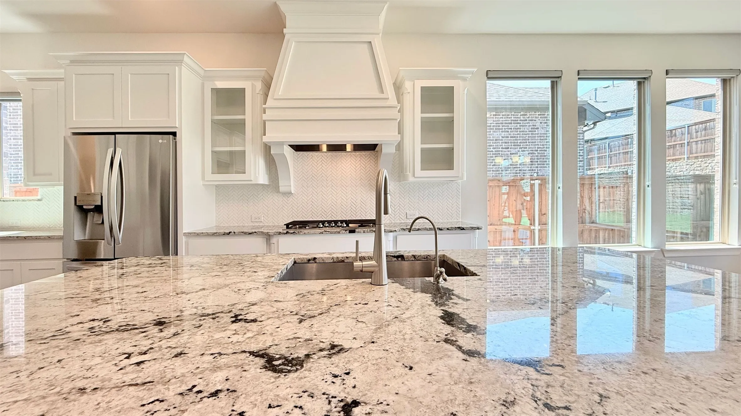 Single Family Residence For Sale in Collin County , 840 Moorland Pass Drive, Prosper, Texas 75078, 4 Bedroom, 3 Bathroom, 3 Garage spaces, 3,258 Sqft, built in 2021, mls#21273885, Real Estate Agent in Prosper, Homes For Sale in Collin county, Homes For Sale in Prosper, Realtor in Prosper Texas, Real Estate Brokerage Independent Realty Texas, Luminita Cordes Realtor