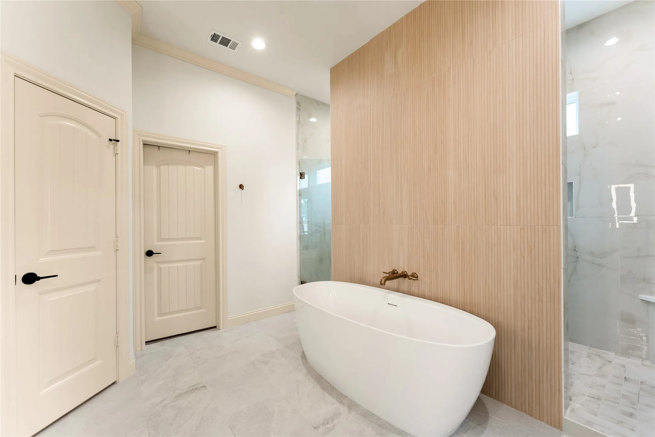 Single Family Residence For Sale in Mc Lennan County , 13076 Rainier Drive, Woodway, Texas 76712, 5 Bedroom, 3 Bathroom, 2 Garage spaces, 3,136 Sqft, built in 2025, mls#21284831, Real Estate Agent in Woodway, Homes For Sale in Mc Lennan county, Homes For Sale in Woodway, Realtor in Woodway Texas, Real Estate Brokerage Independent Realty Texas, Luminita Cordes Realtor