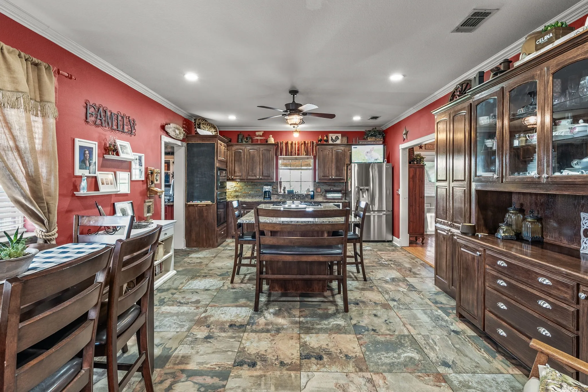 Single Family Residence For Sale in Collin County , 10989 County Road 59, Celina, Texas 75009, 4 Bedroom, 4 Bathroom, Garage spaces, 3,532 Sqft, built in 1999, mls#21286862, Real Estate Agent in Celina, Homes For Sale in Collin county, Homes For Sale in Celina, Realtor in Celina Texas, Real Estate Brokerage Independent Realty Texas, Luminita Cordes Realtor