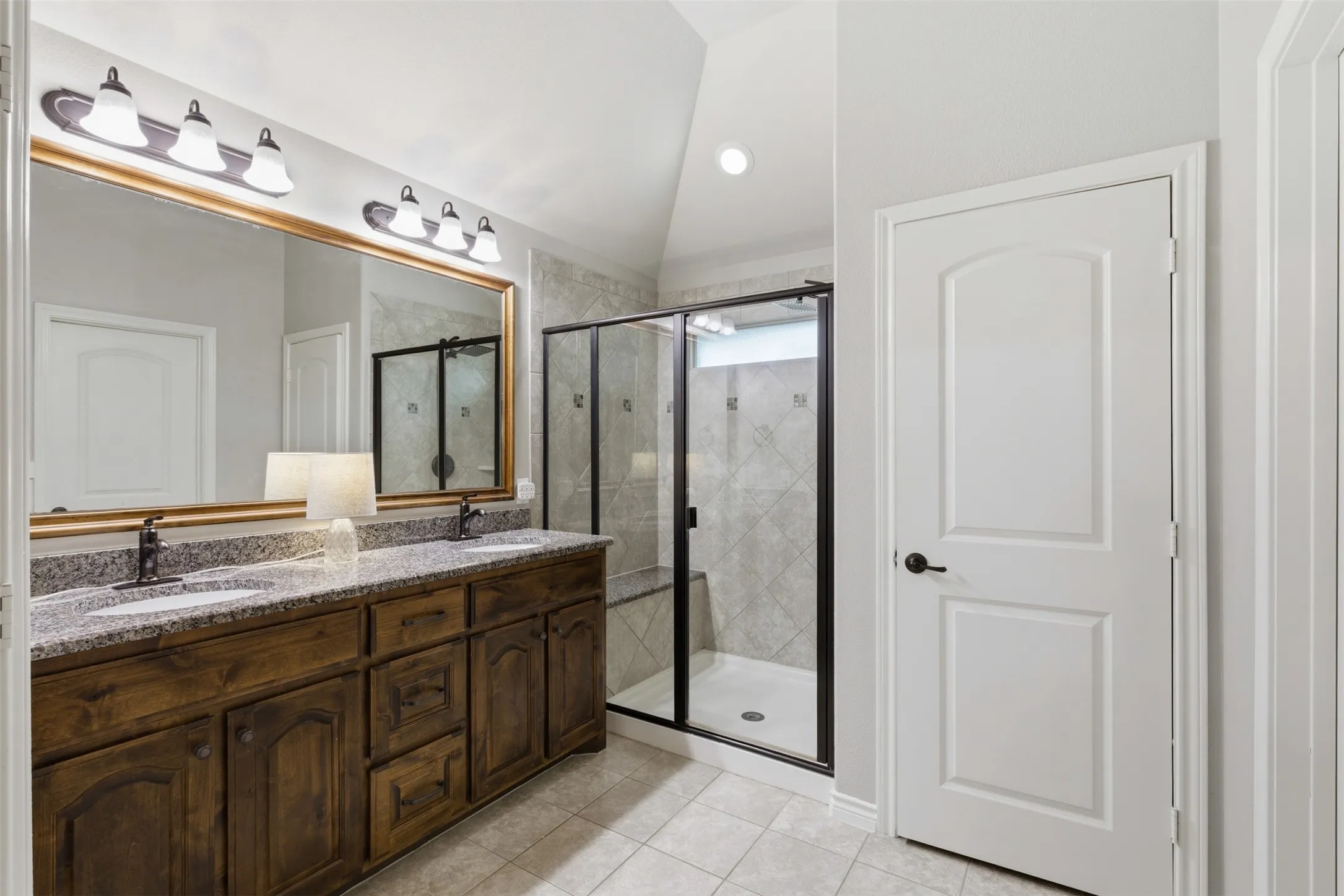 Single Family Residence For Sale in Denton County , 712 Mist Flower Drive, Little Elm, Texas 75068, 3 Bedroom, 2 Bathroom, 2 Garage spaces, 1,635 Sqft, built in 2015, mls#21286646, Real Estate Agent in Little Elm, Homes For Sale in Denton county, Homes For Sale in Little Elm, Realtor in Little Elm Texas, Real Estate Brokerage Independent Realty Texas, Luminita Cordes Realtor