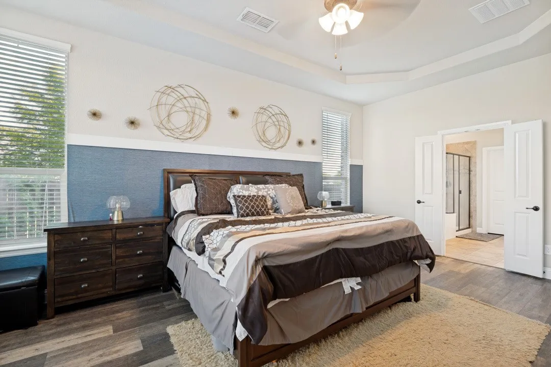 Single Family Residence For Sale in Tarrant County , 1247 Lynn Drive, Arlington, Texas 76002, 4 Bedroom, 4 Bathroom, 2 Garage spaces, 2,595 Sqft, built in 2019, mls#21286886, Real Estate Agent in Arlington, Homes For Sale in Tarrant county, Homes For Sale in Arlington, Realtor in Arlington Texas, Real Estate Brokerage Independent Realty Texas, Luminita Cordes Realtor
