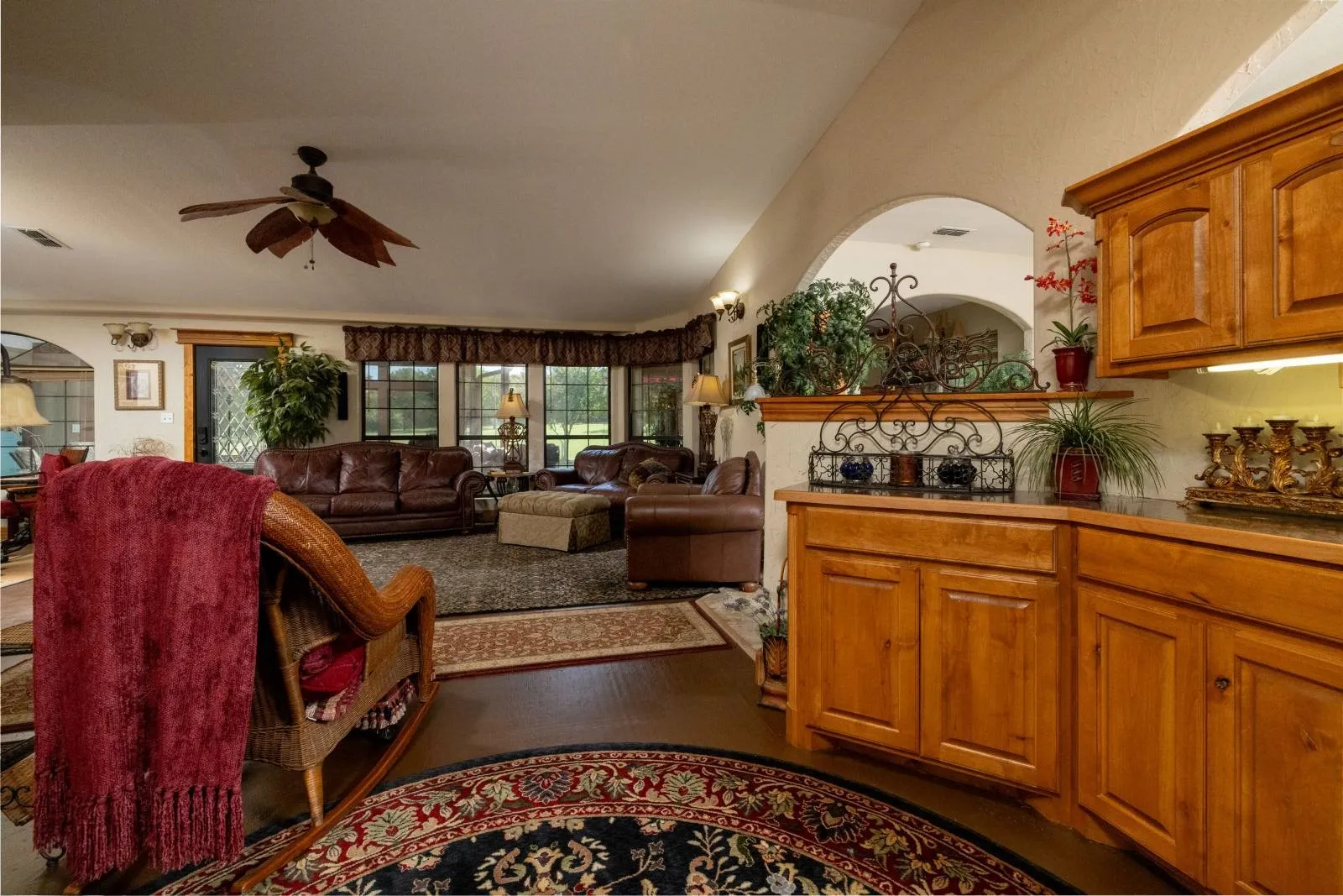 Level 2 living area