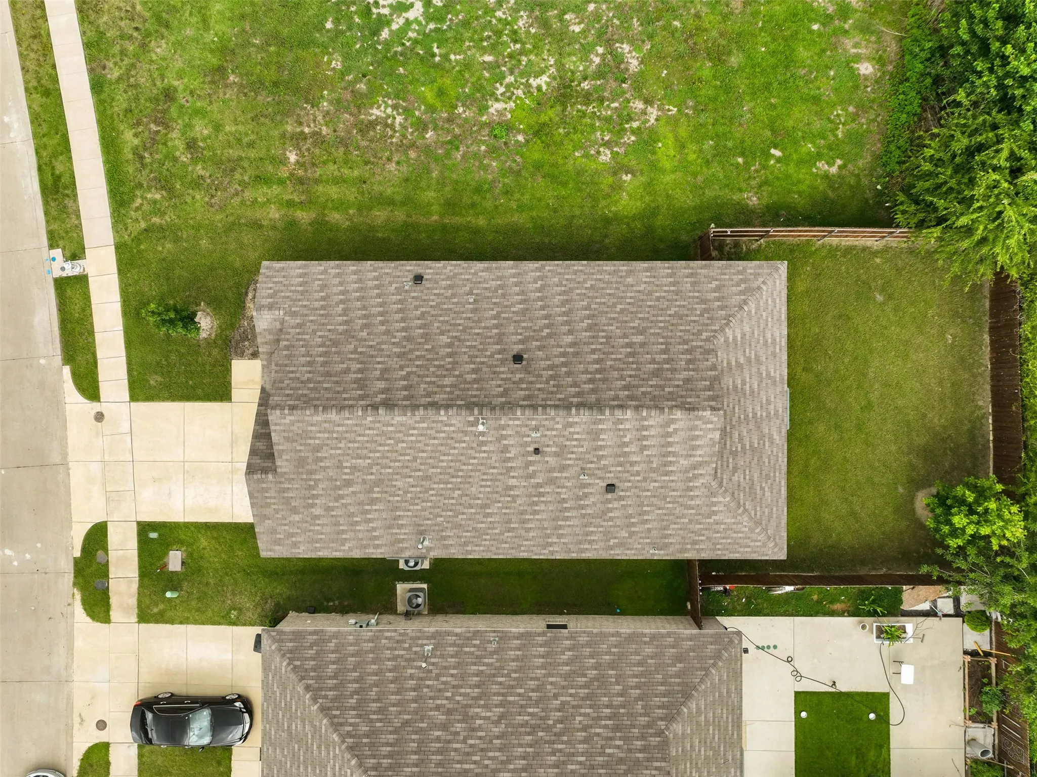 Gable roofline with architectural shingles