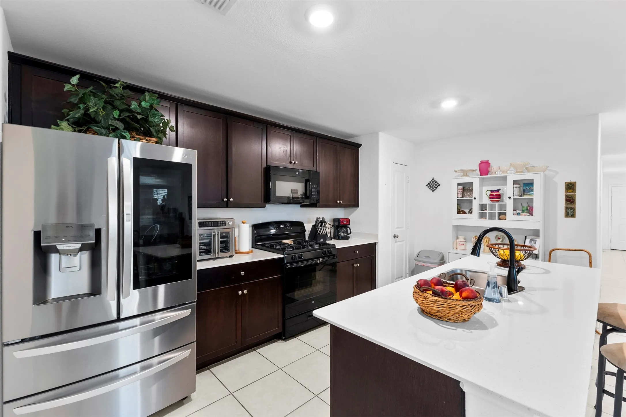 Single Family Residence For Sale in Ellis County , 900 Odlozil Lane, Ennis, Texas 75119, 4 Bedroom, 2 Bathroom, 2 Garage spaces, 1,745 Sqft, built in 2022, mls#21286919, Real Estate Agent in Ennis, Homes For Sale in Ellis county, Homes For Sale in Ennis, Realtor in Ennis Texas, Real Estate Brokerage Independent Realty Texas, Luminita Cordes Realtor