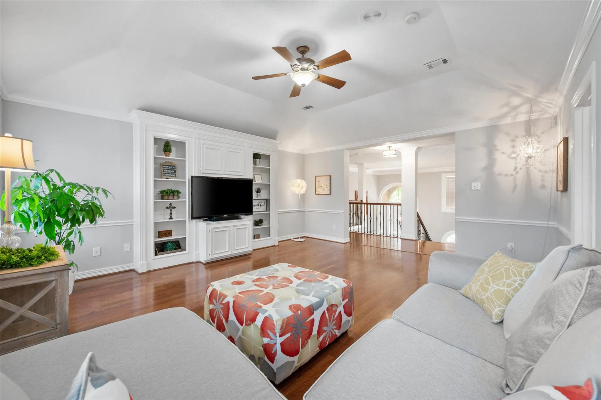 Single Family Residence For Sale in Tarrant County , 1408 Merion Drive, Mansfield, Texas 76063, 4 Bedroom, 3 Bathroom, 3 Garage spaces, 3,694 Sqft, built in 1995, mls#21286615, Real Estate Agent in Mansfield, Homes For Sale in Tarrant county, Homes For Sale in Mansfield, Realtor in Mansfield Texas, Real Estate Brokerage Independent Realty Texas, Luminita Cordes Realtor
