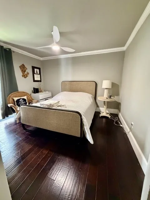 Condominium For Sale in Dallas County , 4219 Avondale Avenue 215, Dallas, Texas 75219, 2 Bedroom, 1 Bathroom, Garage spaces, 874 Sqft, built in 1965, mls#21286757, Real Estate Agent in Dallas, Homes For Sale in Dallas county, Homes For Sale in Dallas, Realtor in Dallas Texas, Real Estate Brokerage Independent Realty Texas, Luminita Cordes Realtor